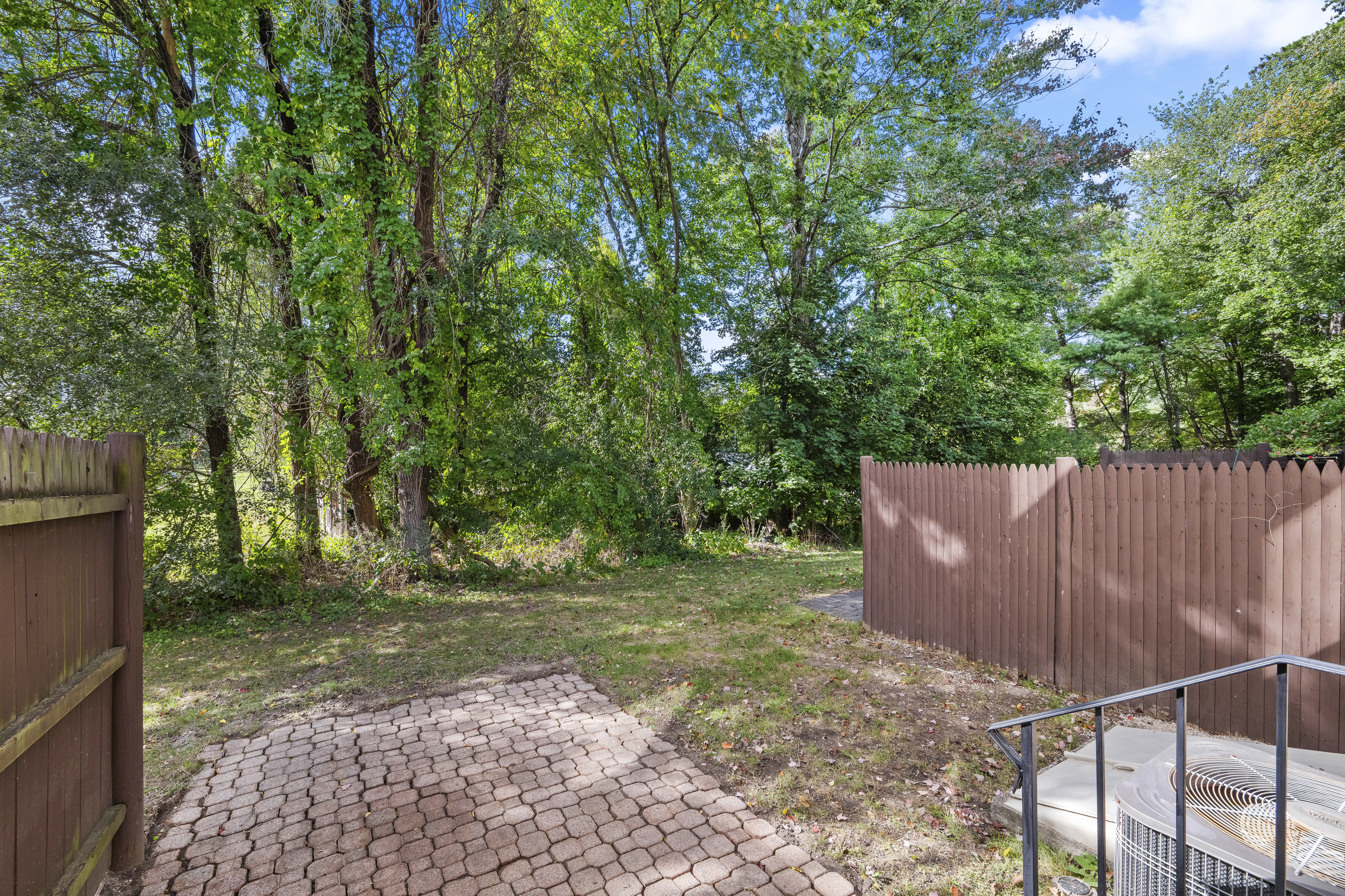  55 Littleton Road, Ayer, MA 01432 - 物件實景