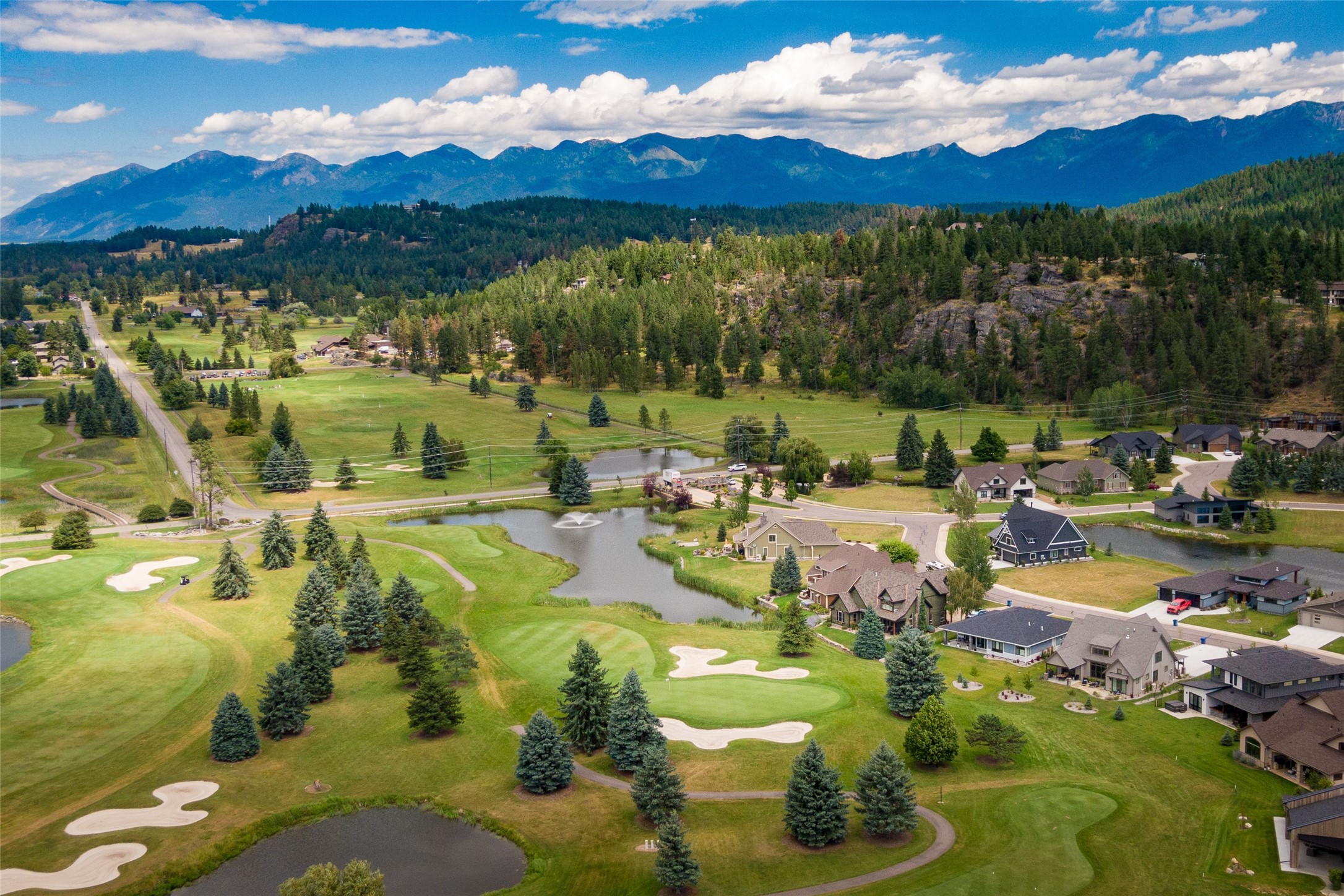  1001 Lake Pointe Drive - 物件實景