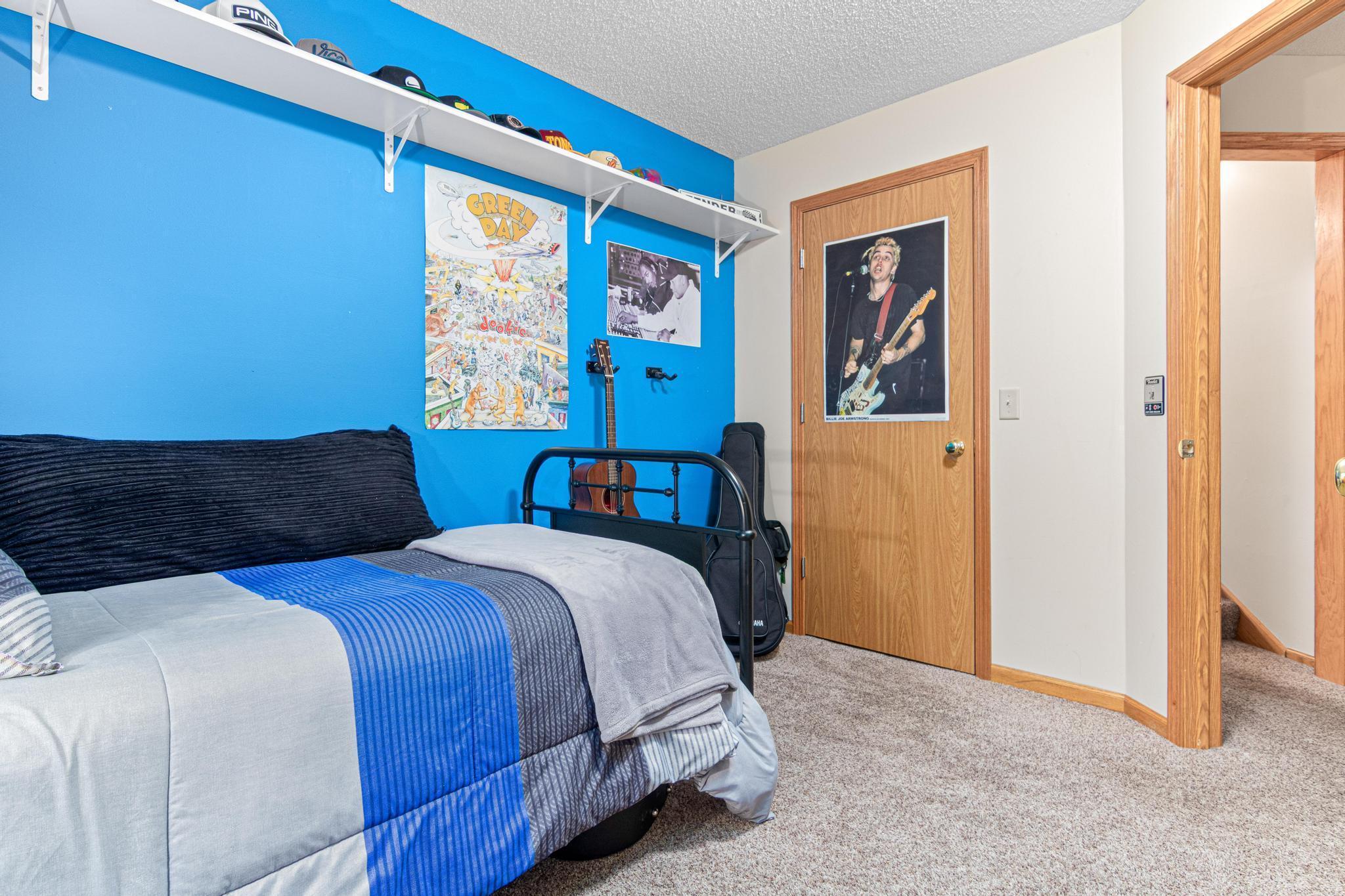 Forest Lake, Minnesota, 55025, United States, 5 Bedrooms Bedrooms, ,3 BathroomsBathrooms,Residential,For Sale,1991173