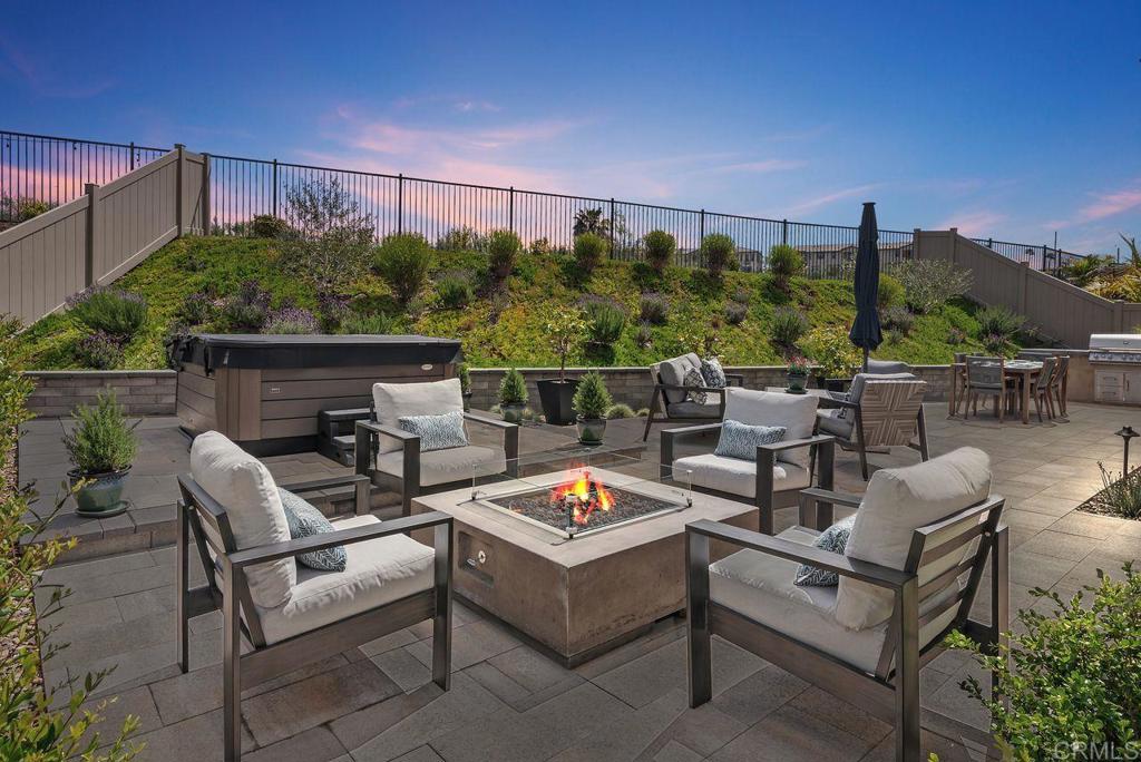 Oceanside, California, 92056, United States, 5 Bedrooms Bedrooms, ,4 BathroomsBathrooms,Residential,For Sale,1766763