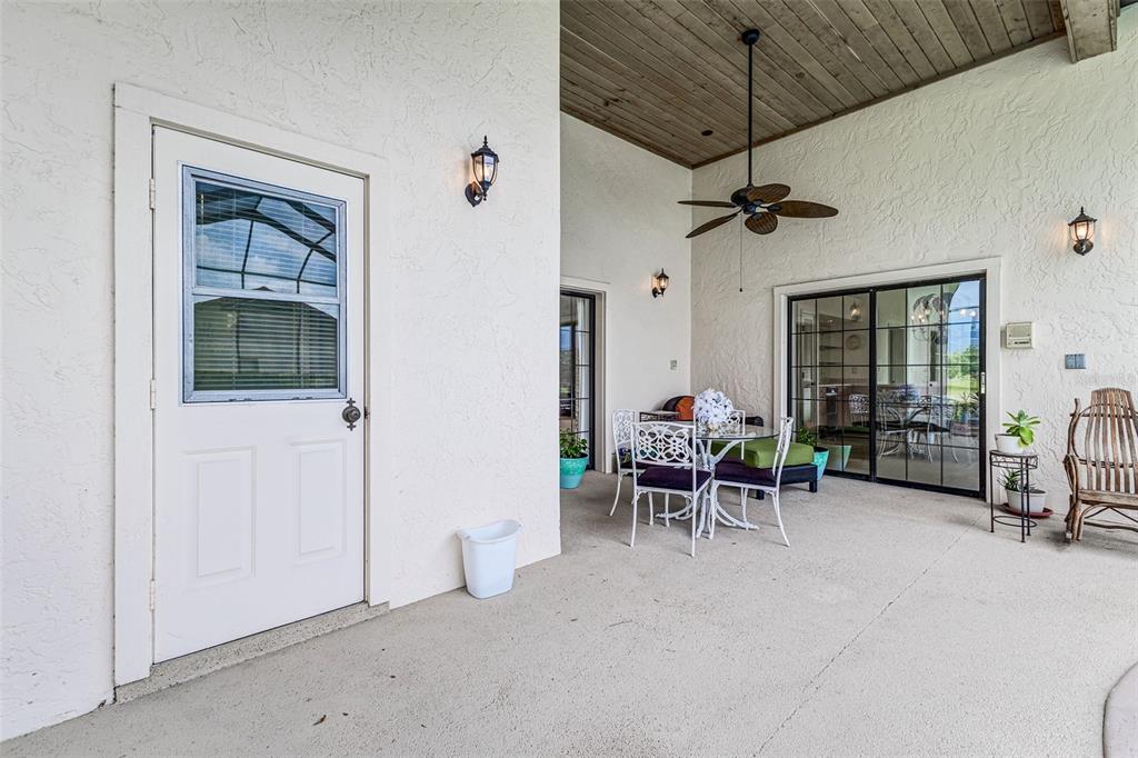 Lake Wales, Florida, 33898, United States, 2 Bedrooms Bedrooms, ,4 BathroomsBathrooms,Residential,For Sale,1908279