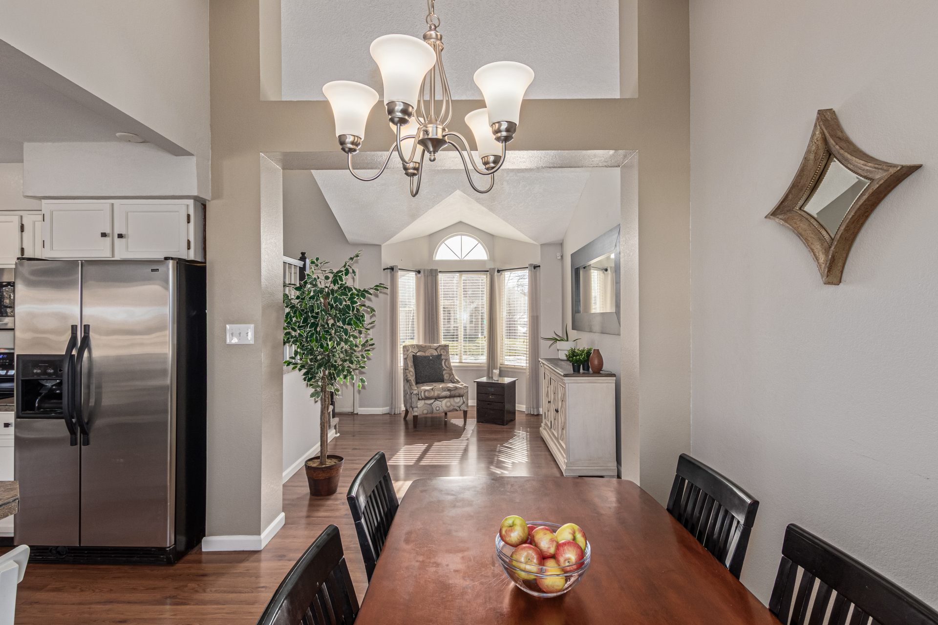 Highlands Ranch, Colorado, 80129, United States, 4 Bedrooms Bedrooms, ,2 BathroomsBathrooms,Residential,For Sale,1987309