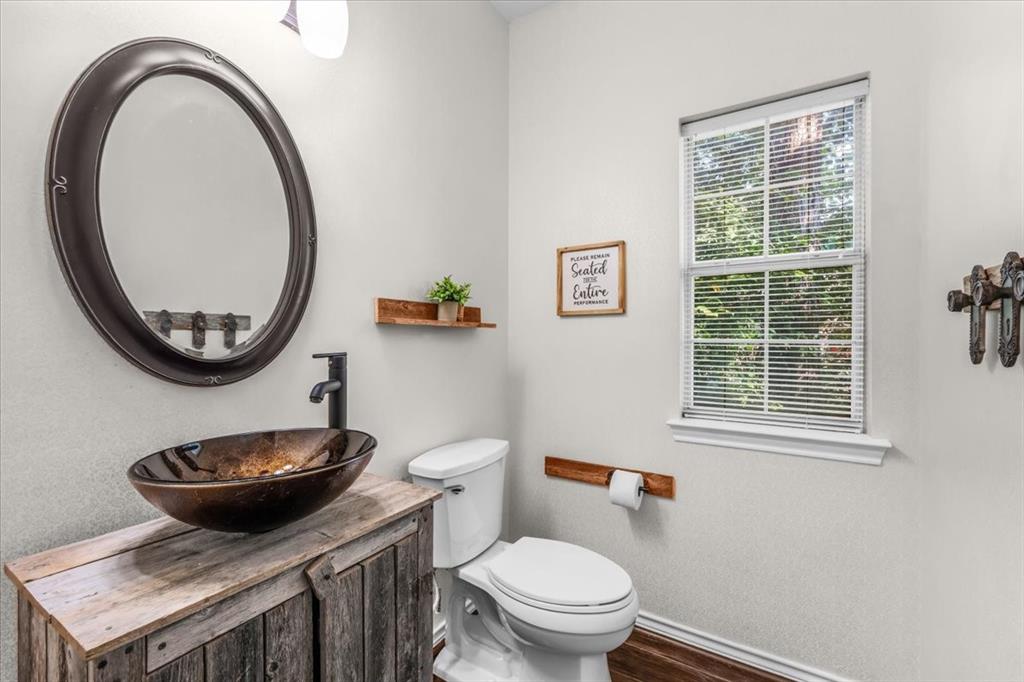 Oak Point, Texas, 75068, United States, 3 Bedrooms Bedrooms, ,3 BathroomsBathrooms,Residential,For Sale,1974311