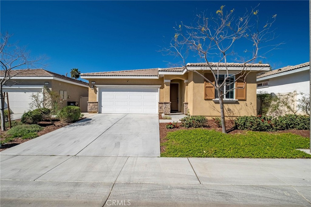 Moreno Valley, California, 92553, United States, 3 Bedrooms Bedrooms, ,2 BathroomsBathrooms,Residential,For Sale,2042349