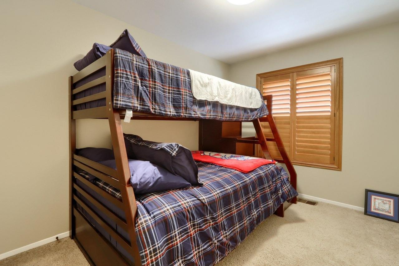 Ahwahnee, California, 93601, United States, 3 Bedrooms Bedrooms, ,2 BathroomsBathrooms,Residential,For Sale,1763270