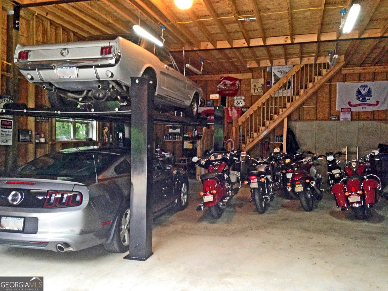 Ellijay, Georgia, 30540, United States, 3 Bedrooms Bedrooms, ,4 BathroomsBathrooms,Residential,For Sale,1952403