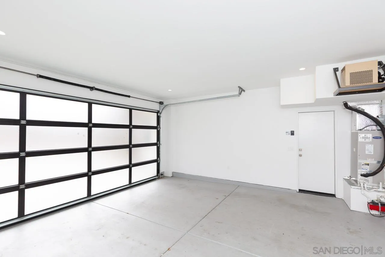 La Jolla, California, 92037, United States, 4 Bedrooms Bedrooms, ,3 BathroomsBathrooms,Residential,For Sale,1992074