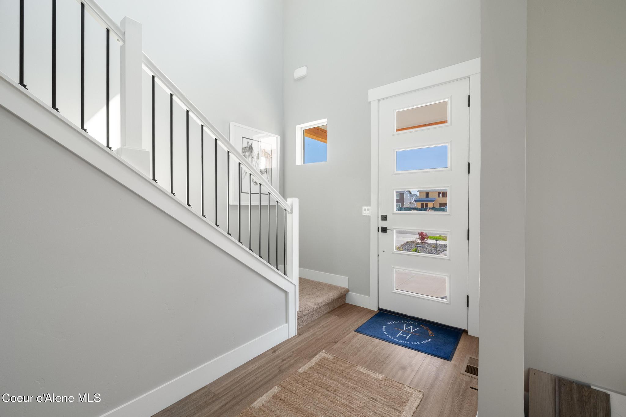 Sandpoint, Idaho, 83864, United States, 4 Bedrooms Bedrooms, ,3 BathroomsBathrooms,Residential,For Sale,1991362