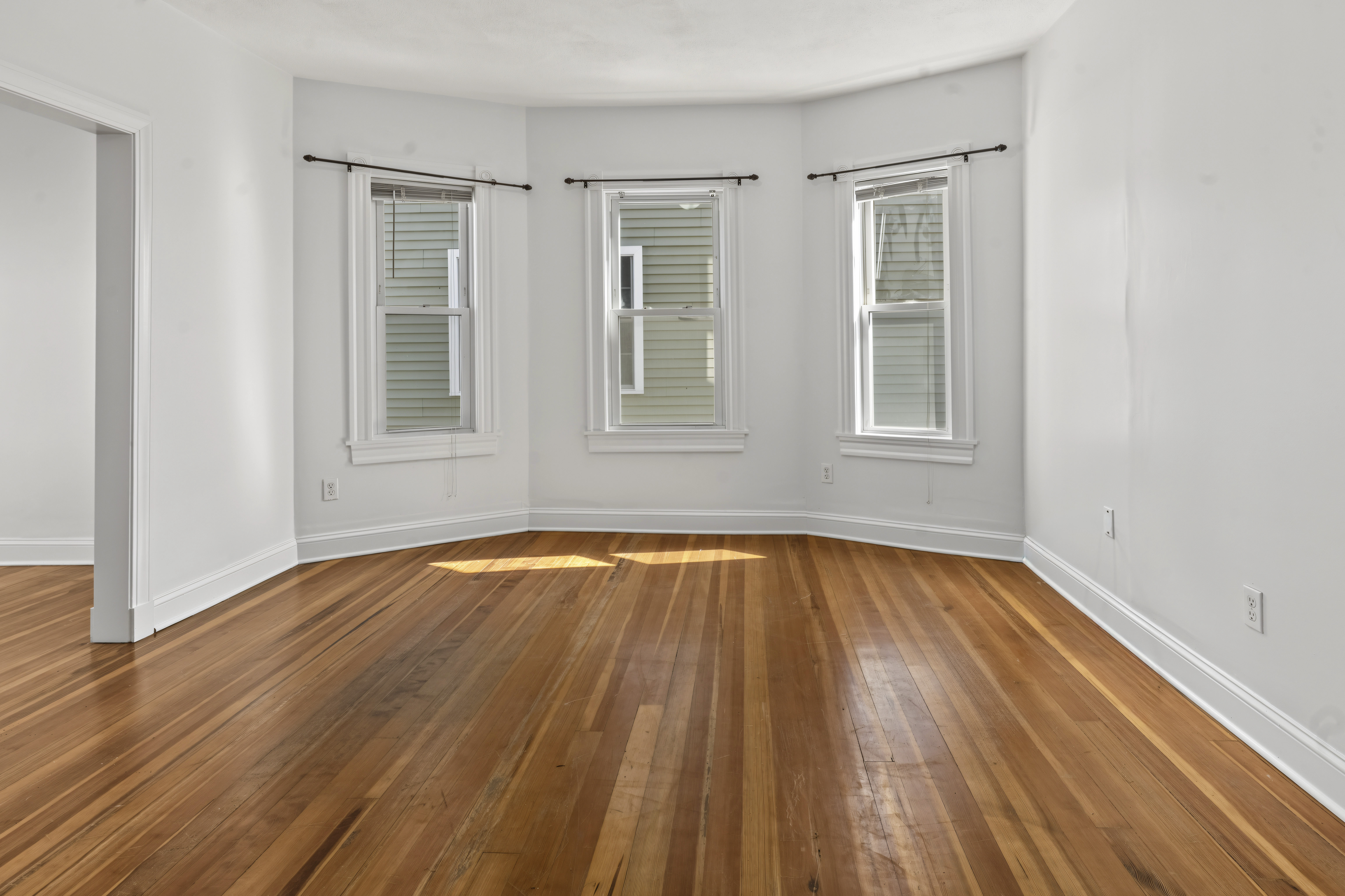  42 Pearl Street, Everett, MA, 02149 - 物件實景