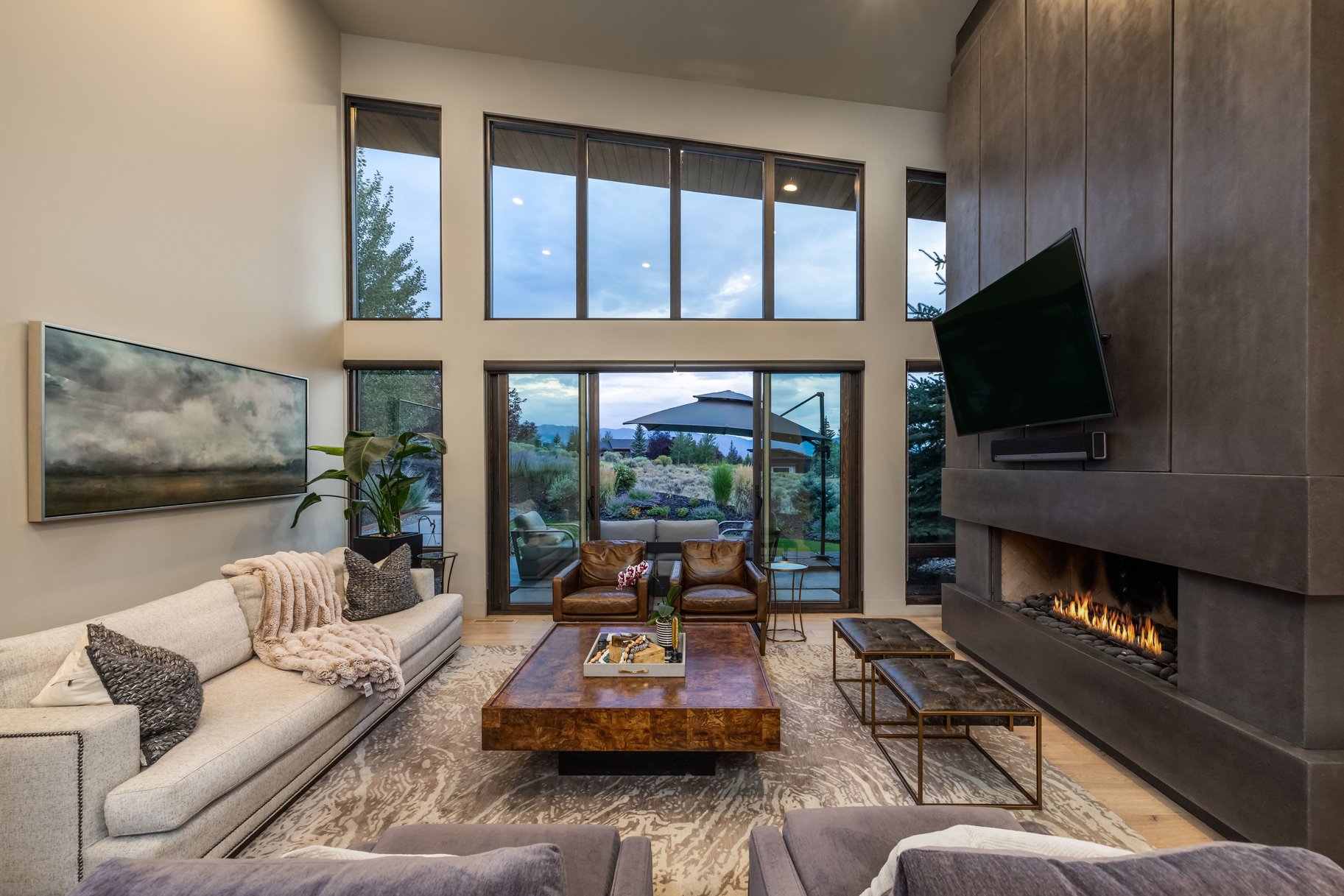  Contemporary Promontory Home with Exceptional Indoor-Outdoor Living - 物件實景