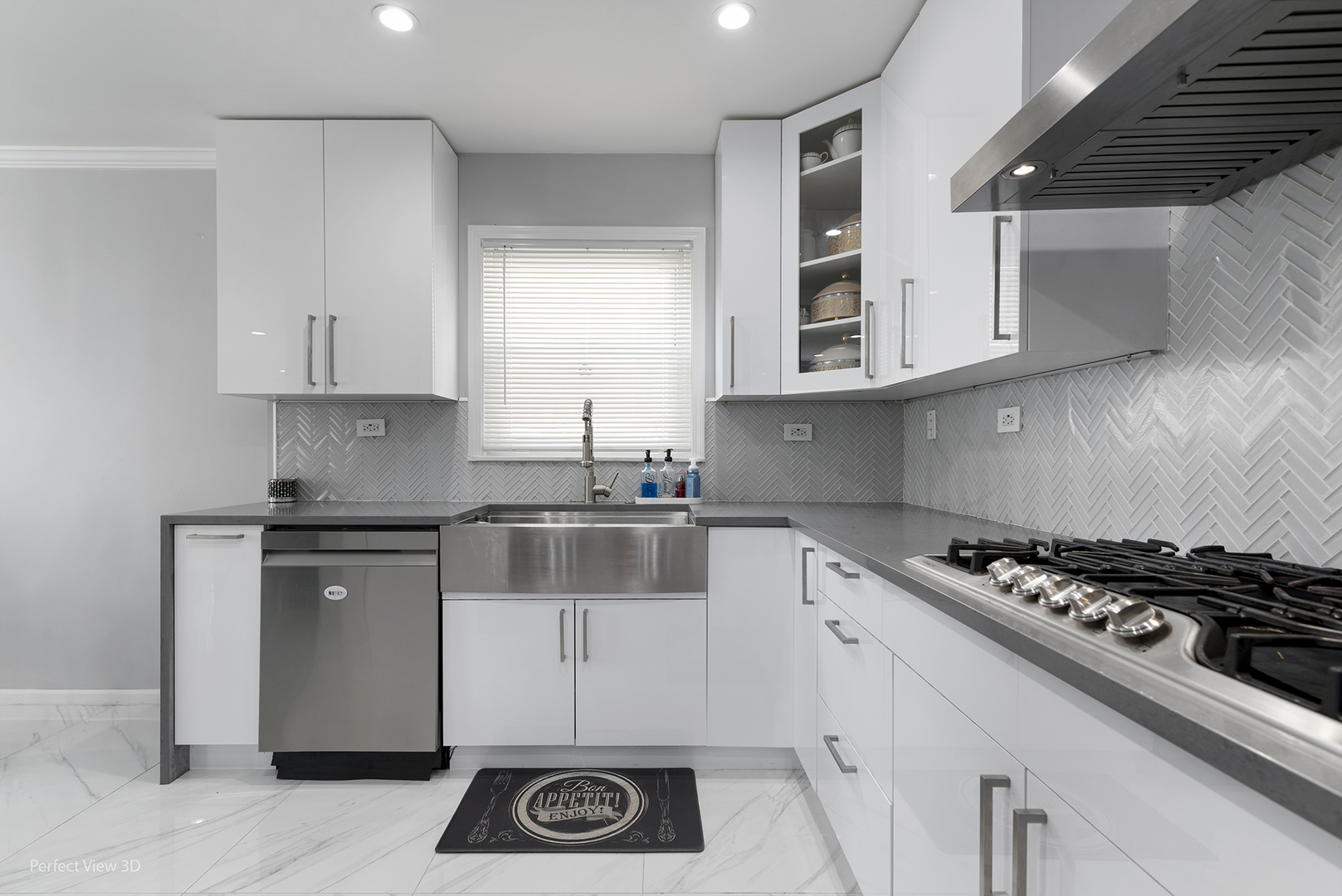 Morton Grove, Illinois, 60053, United States, 4 Bedrooms Bedrooms, ,2 BathroomsBathrooms,Residential,For Sale,2000642