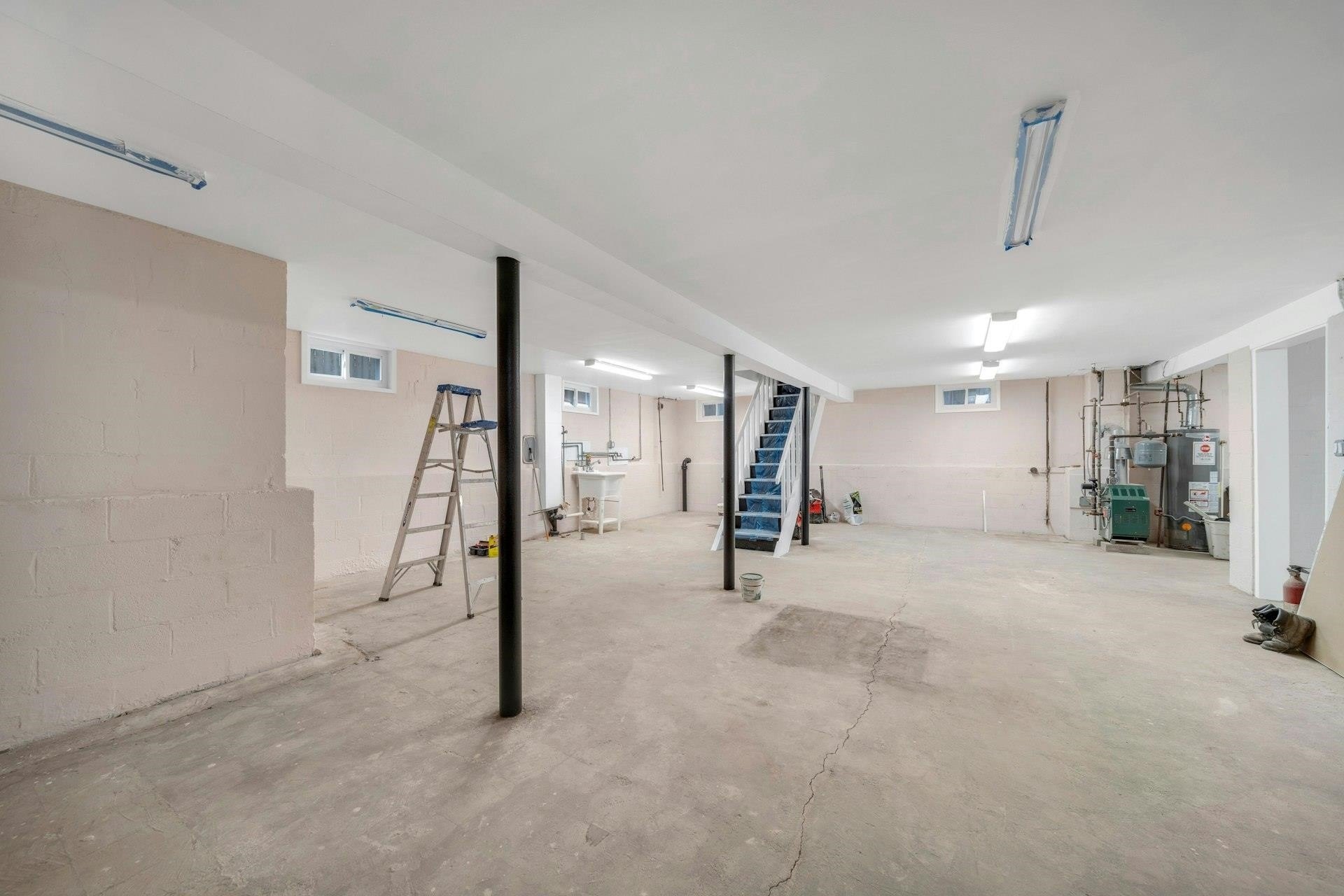 JC, Greenville, New Jersey, 07305-4105, United States, 3 Bedrooms Bedrooms, ,1 BathroomBathrooms,Residential,For Sale,1977050