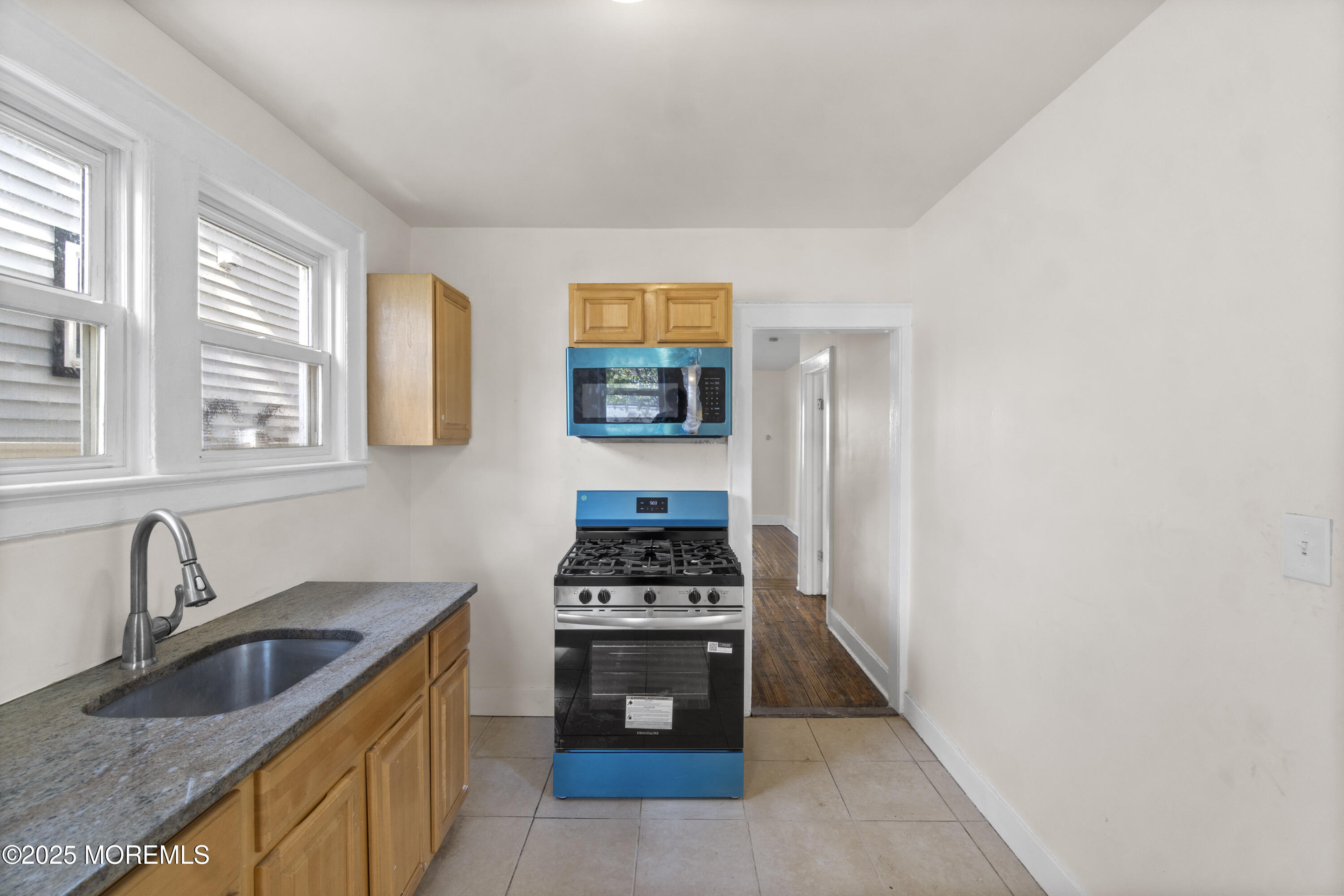 Newark, New Jersey, 07112, United States, ,Residential,For Sale,2008855