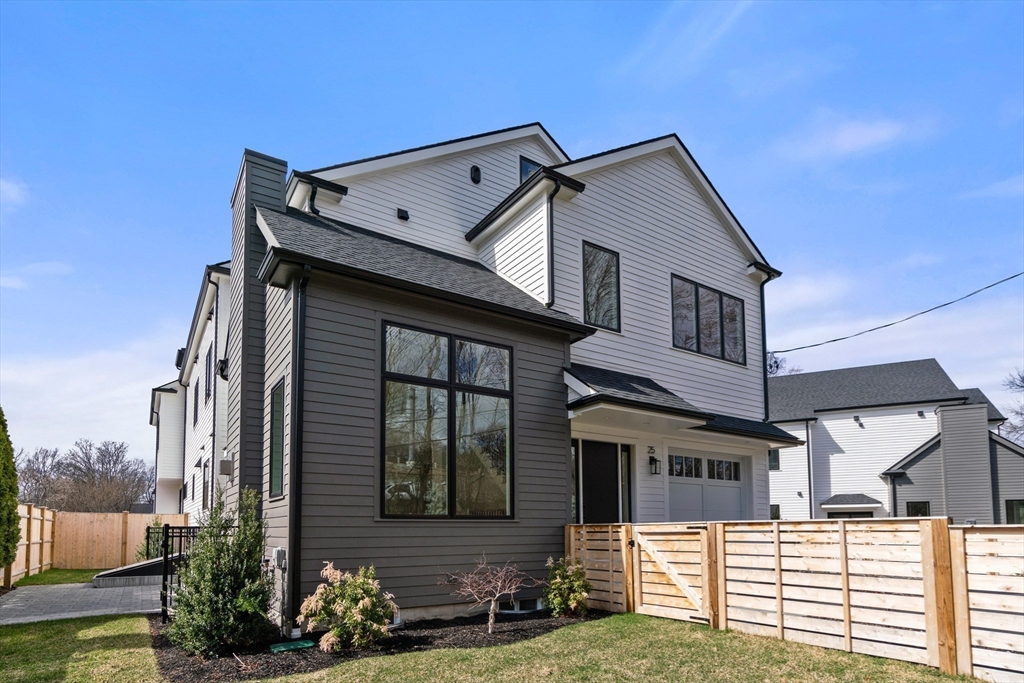 Newton, Massachusetts, 02466, United States, 5 Bedrooms Bedrooms, ,5 BathroomsBathrooms,Residential,For Sale,1856429
