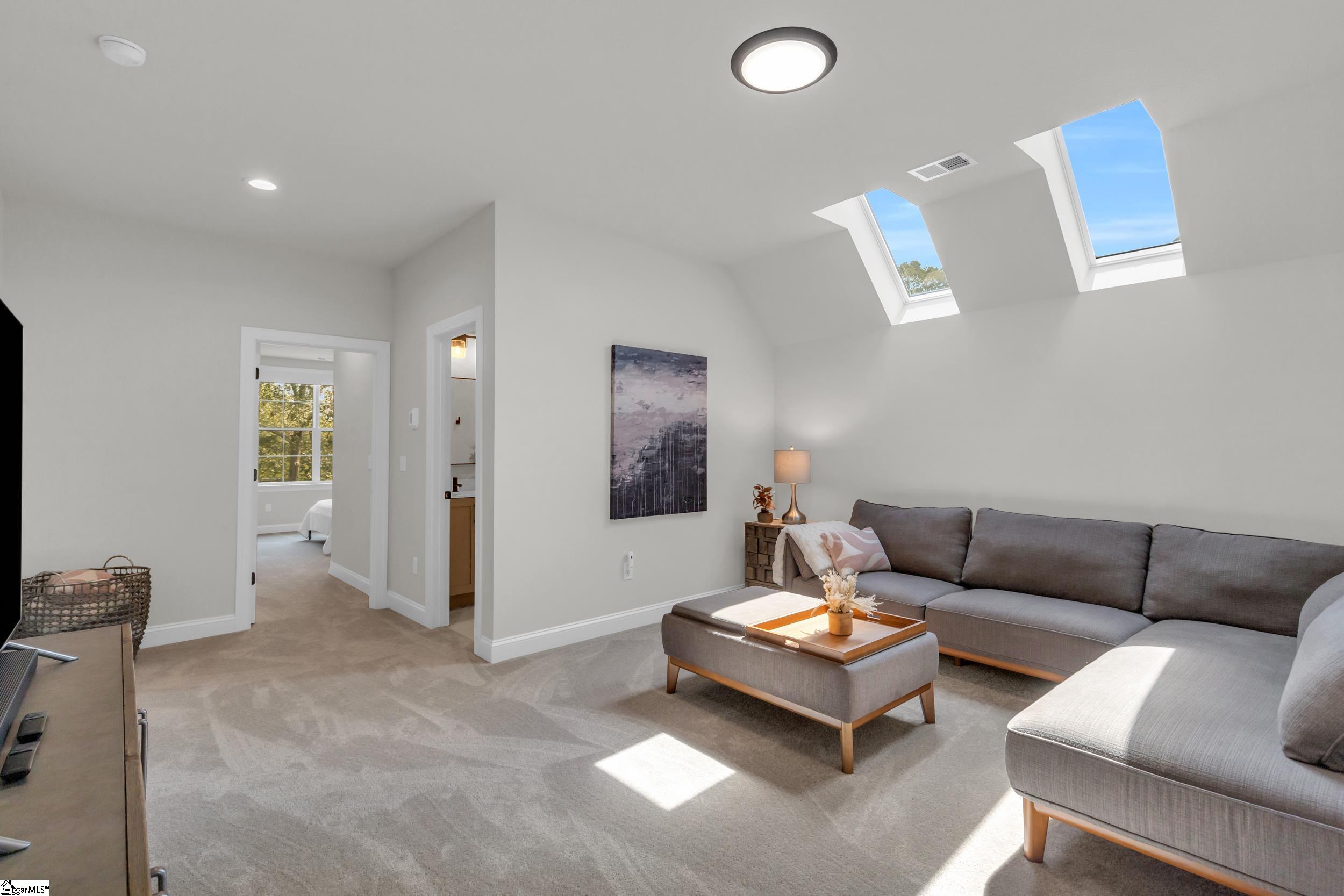 Simpsonville, South Carolina, 29680, United States, 3 Bedrooms Bedrooms, ,3 BathroomsBathrooms,Residential,For Sale,1941759