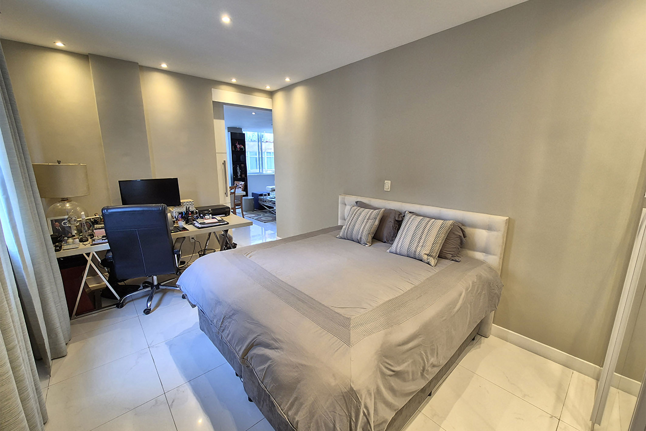  Renovated apartment with three suites on a high floor in Posto 5 - 物件實景