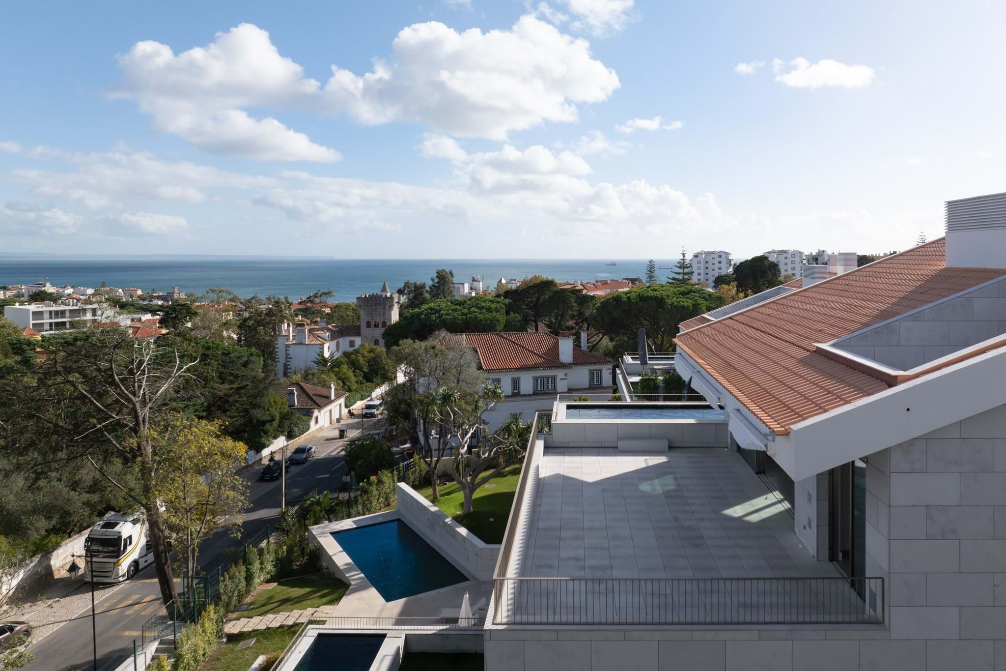 Cascais, Lisbon, 2765-279, PT, 3 Bedrooms Bedrooms, ,4 BathroomsBathrooms,Residential,For Sale,1999114