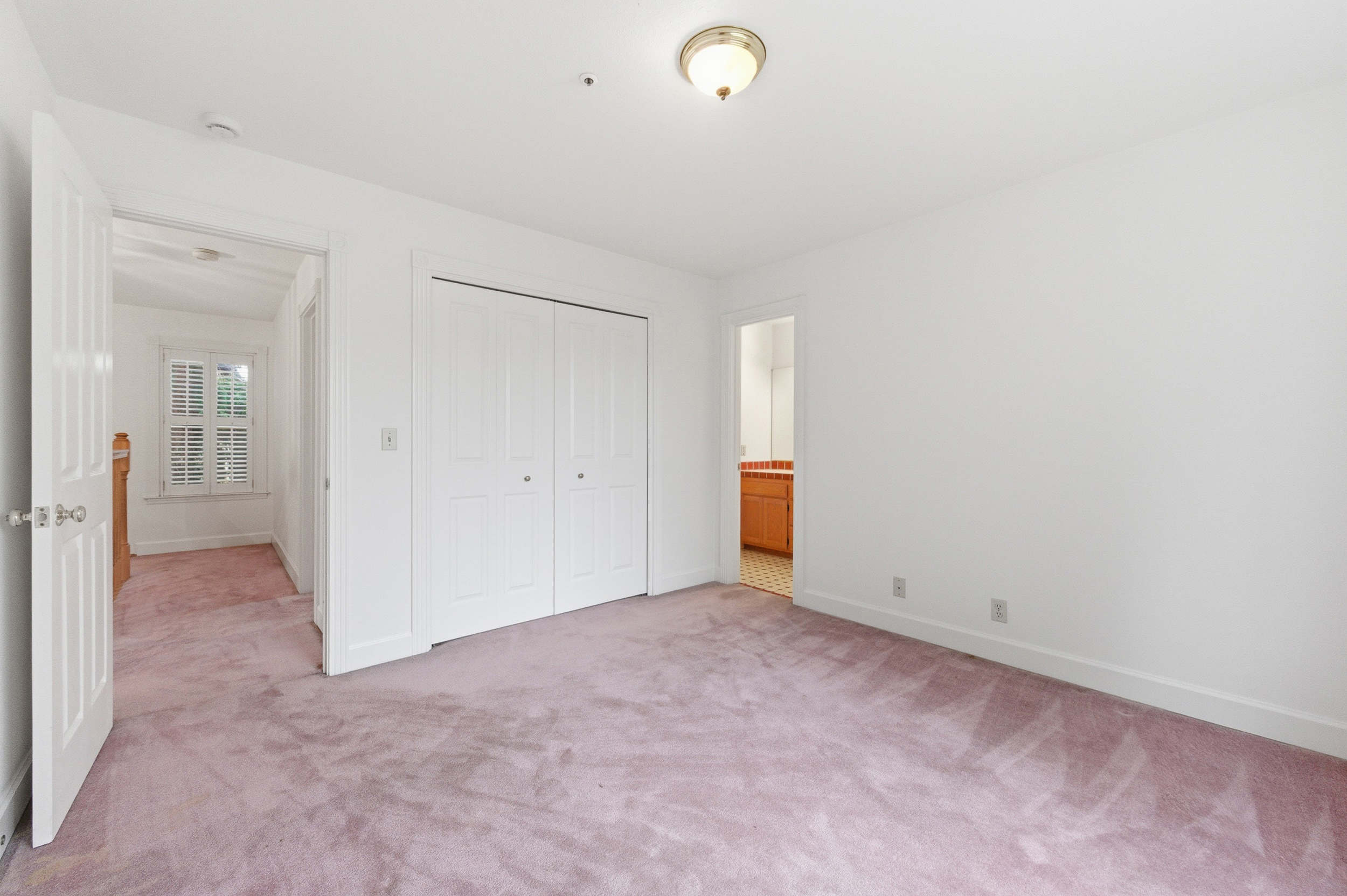  Classic Charm and Comfortable Living - 物件實景