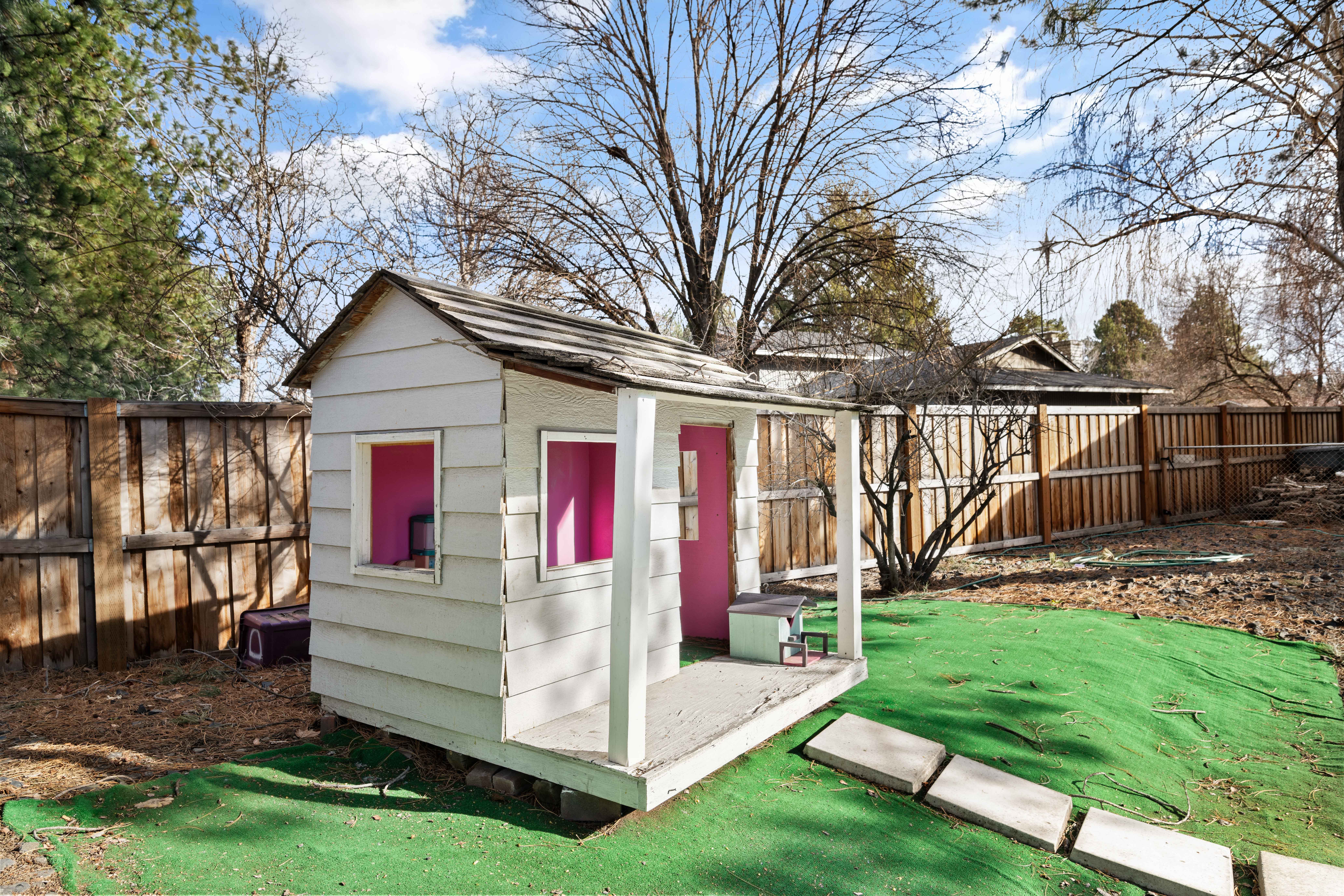  Welcomes you With Comfort and Functionality in All the Right Places - 物件實景