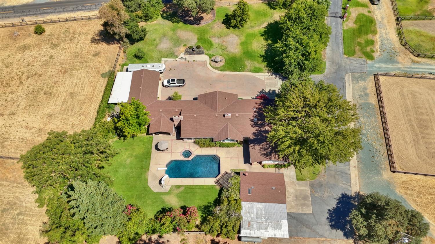 Wilton, California, 95693, United States, 5 Bedrooms Bedrooms, ,4 BathroomsBathrooms,Residential,For Sale,1901848
