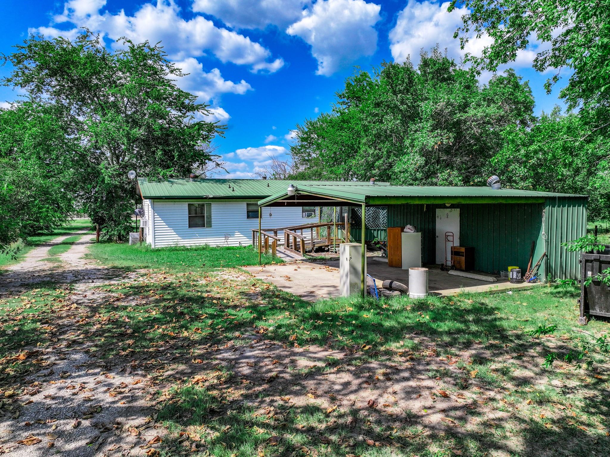 Cumby, Texas, 75433, United States, 3 Bedrooms Bedrooms, ,2 BathroomsBathrooms,Residential,For Sale,1976909