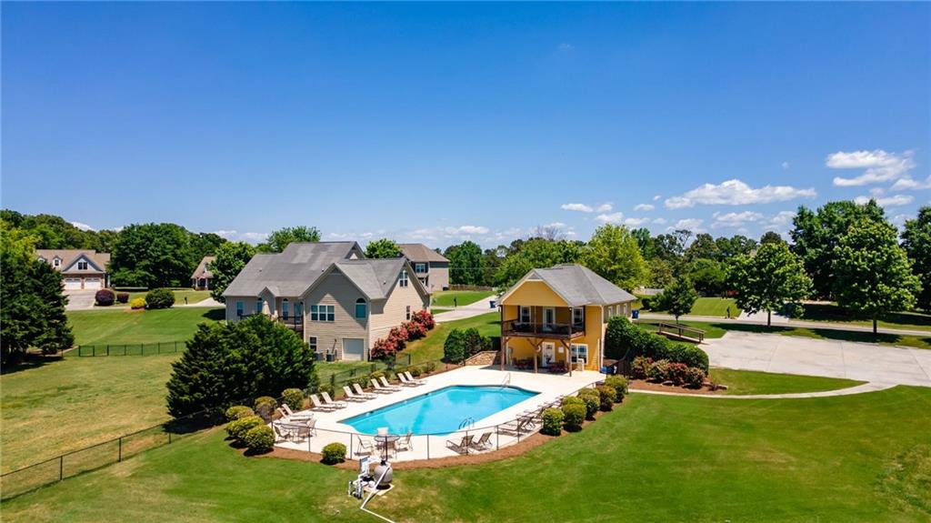 Adairsville, Georgia, 30103, United States, 4 Bedrooms Bedrooms, ,3 BathroomsBathrooms,Residential,For Sale,1976027