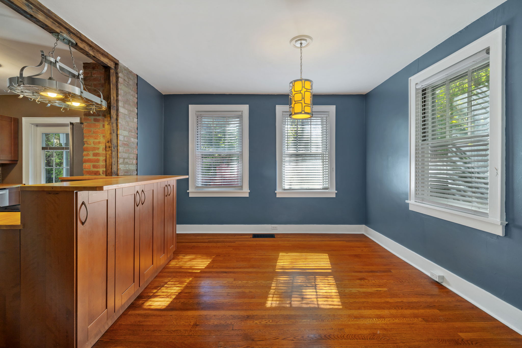 47 Estella Avenue, Pittsburgh, PA 15211 - 物件實景