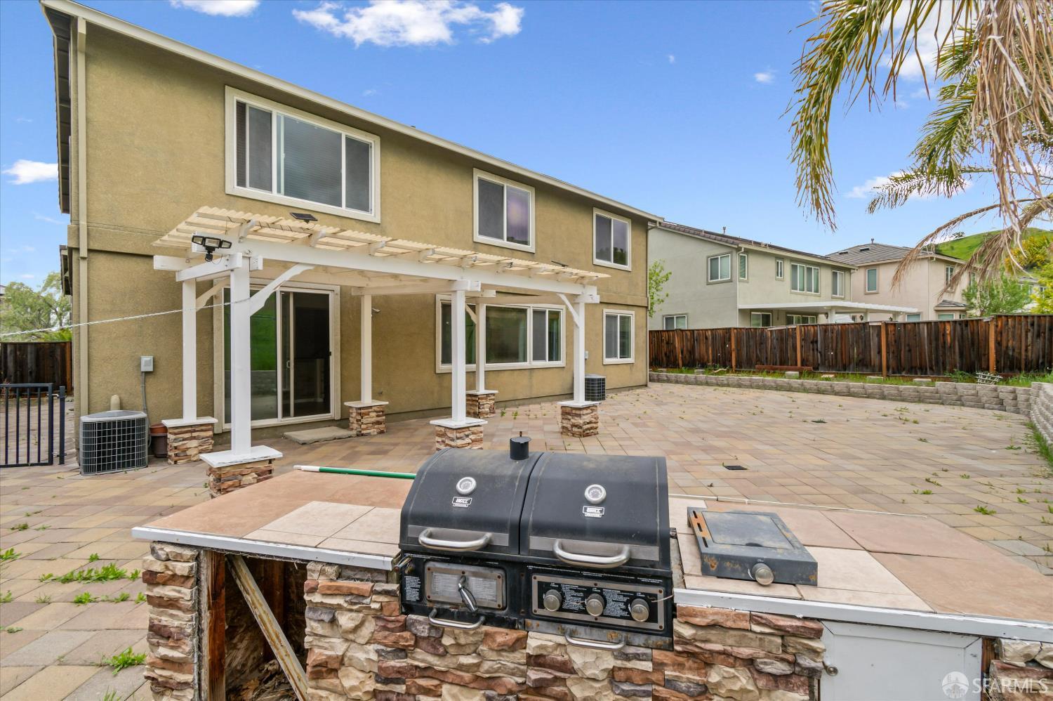 Antioch, California, 94509, United States, 5 Bedrooms Bedrooms, ,3 BathroomsBathrooms,Residential,For Sale,2002834