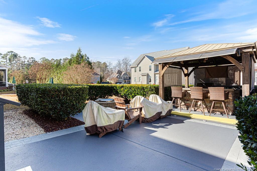 Fayetteville, North Carolina, 28312, United States, 5 Bedrooms Bedrooms, ,4 BathroomsBathrooms,Residential,For Sale,2001884