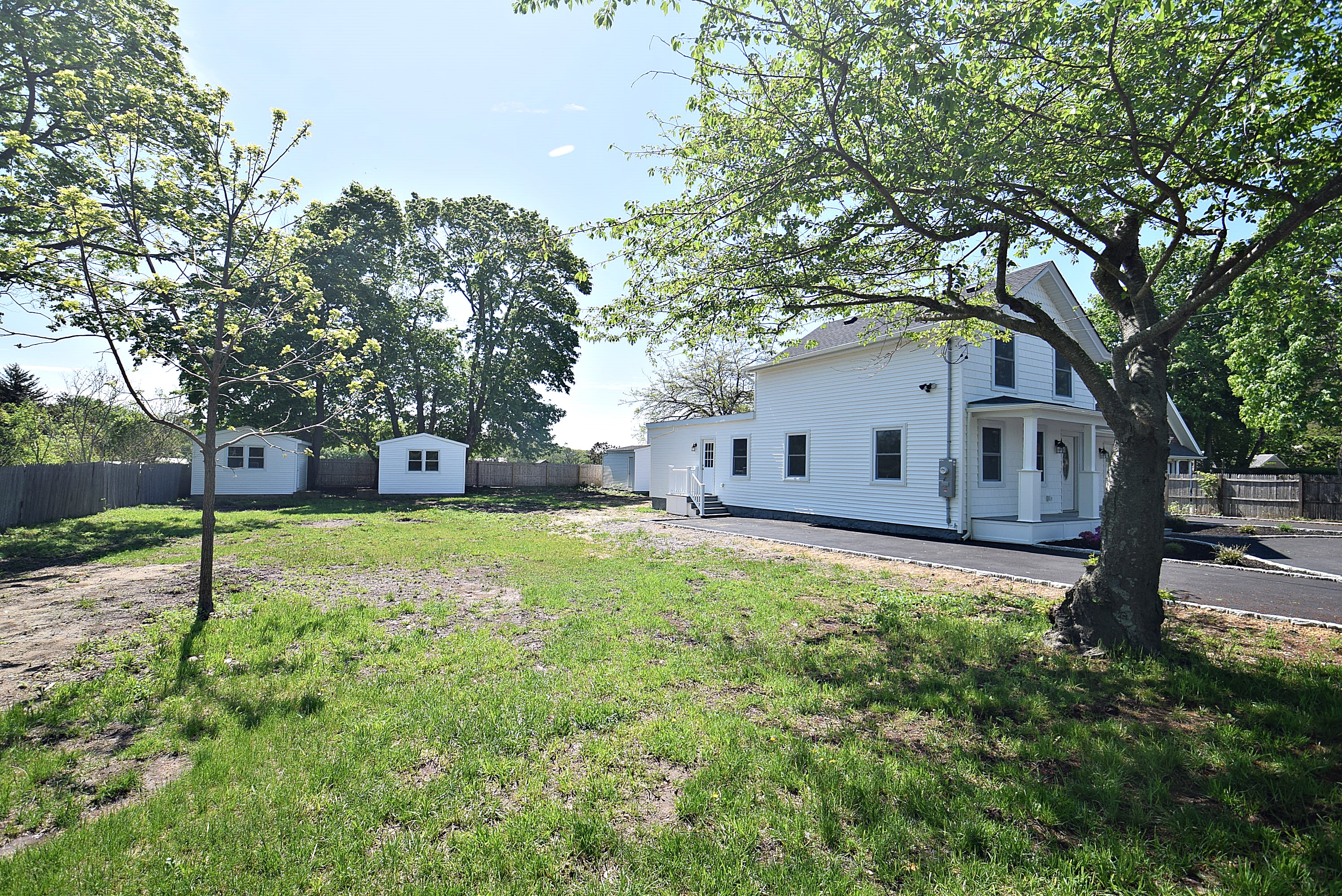 East Marion, New York, 11939, United States, 3 Bedrooms Bedrooms, ,3 BathroomsBathrooms,Residential,For Sale,1805250