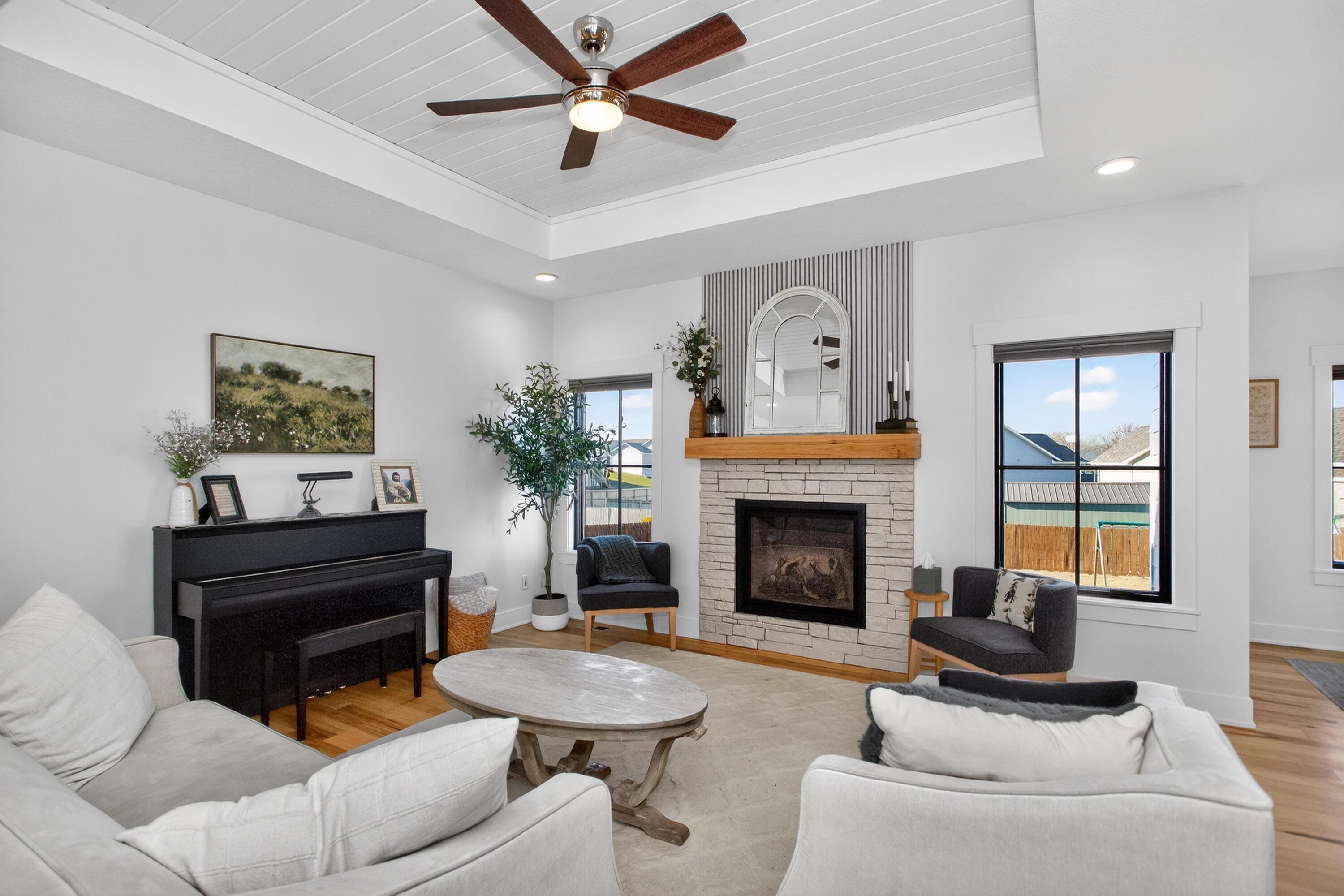 Gilbert, Iowa, 50105, United States, 5 Bedrooms Bedrooms, ,3 BathroomsBathrooms,Residential,For Sale,2008558