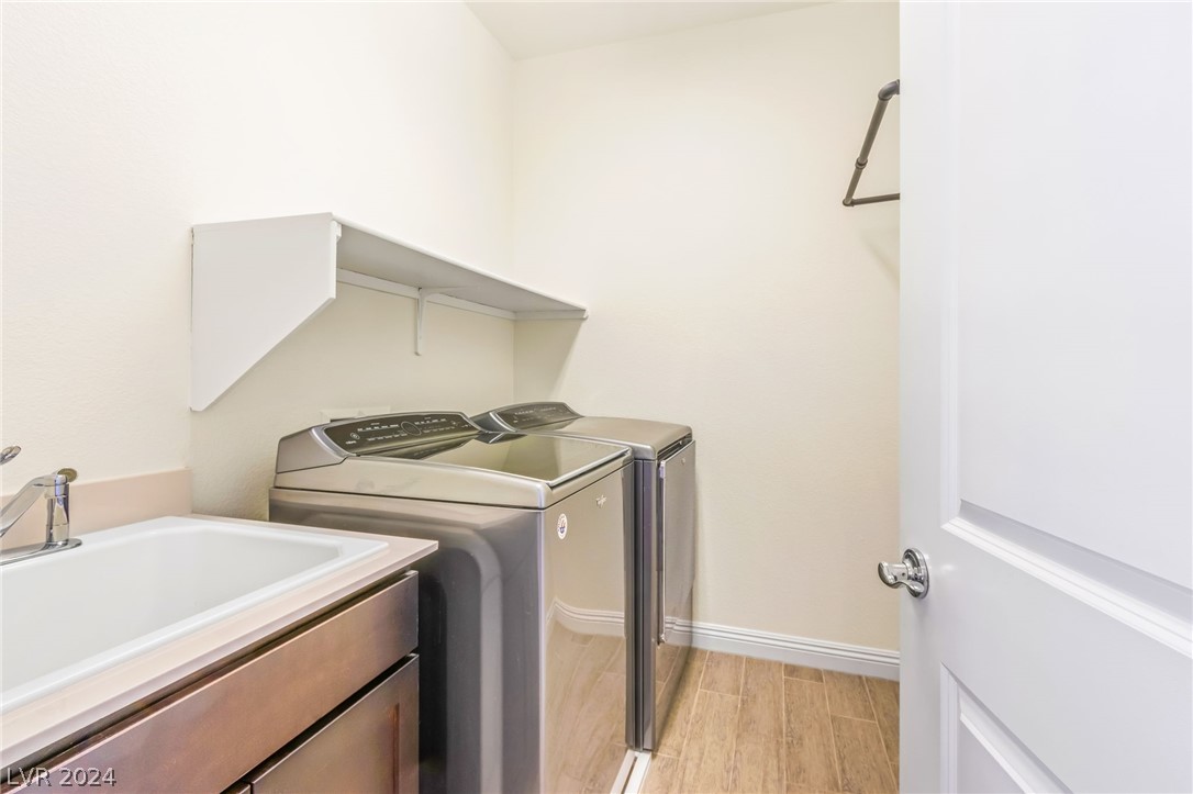 Henderson, Nevada, 89044, United States, 4 Bedrooms Bedrooms, ,3 BathroomsBathrooms,Residential,For Sale,1767972