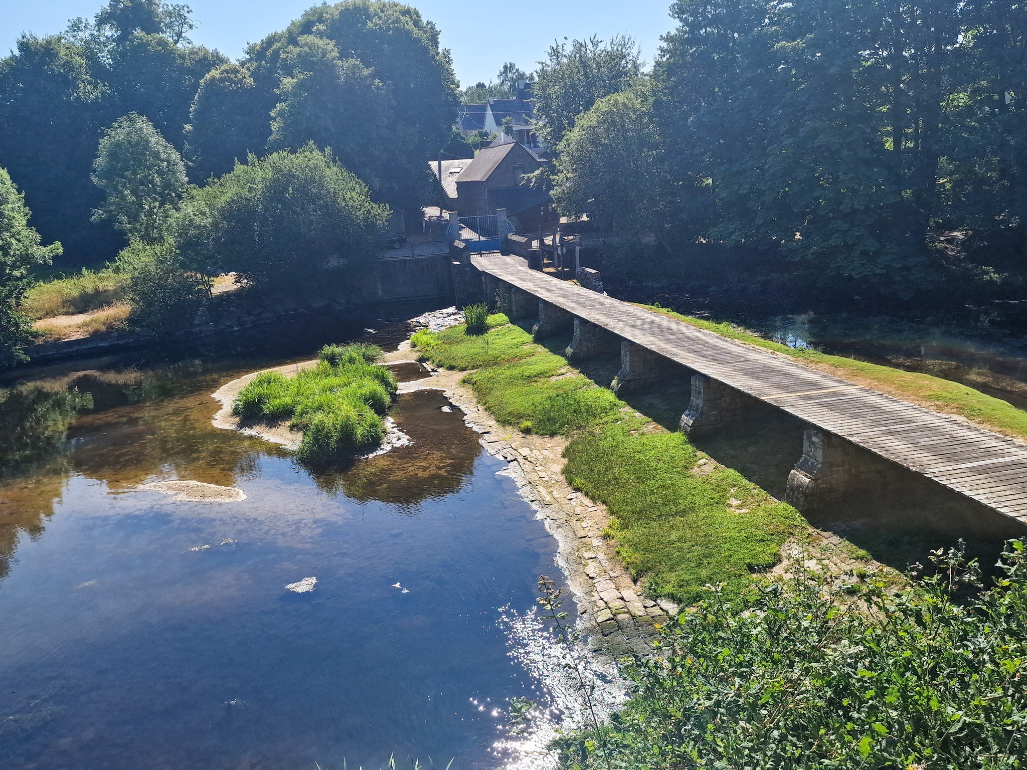  Guingamp authentic mill with 2 outbuildings in an idyllic setting with city cen… - 物件實景