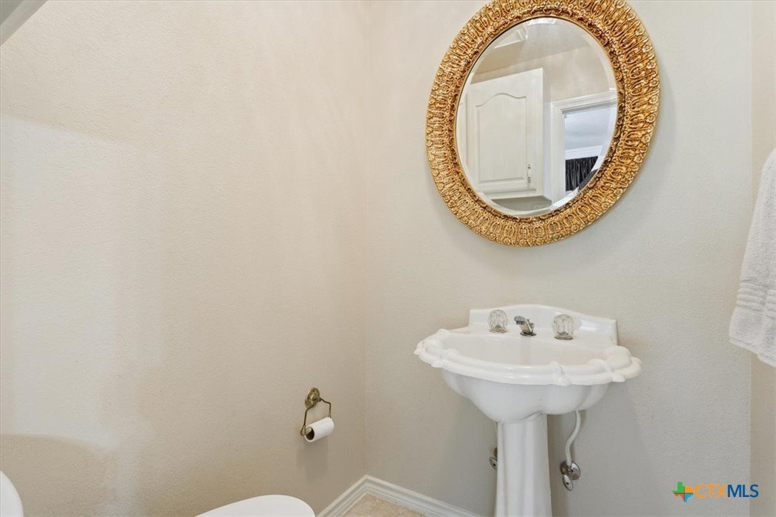 Salado, Texas, 76571, United States, 3 Bedrooms Bedrooms, ,3 BathroomsBathrooms,Residential,For Sale,1976065