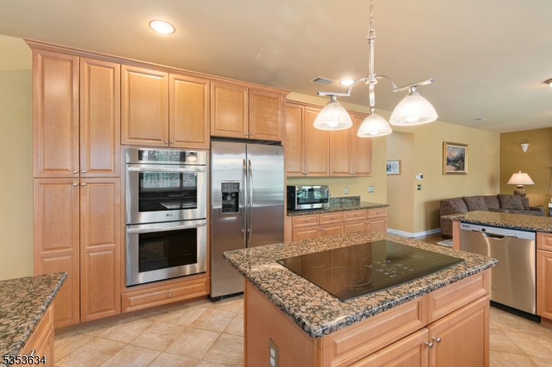 Andover Twp., New Jersey, 07821, United States, 4 Bedrooms Bedrooms, ,3 BathroomsBathrooms,Residential,For Sale,1793413