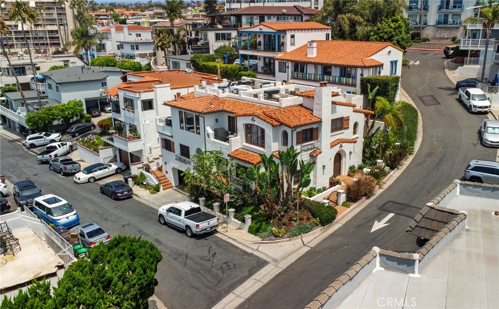 San Clemente, California, 92672, United States, 2 Bedrooms Bedrooms, ,3 BathroomsBathrooms,Residential,For Sale,1927203