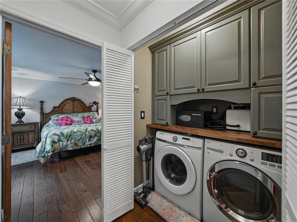 Gulfport, Florida, 33707, United States, 3 Bedrooms Bedrooms, ,3 BathroomsBathrooms,Residential,For Sale,1846647