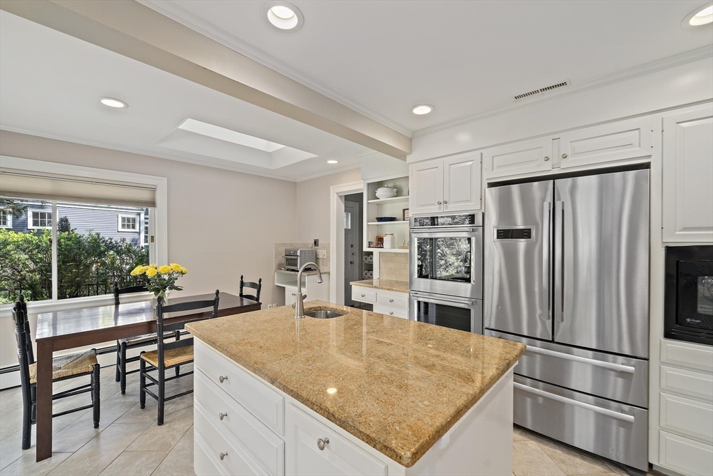 Newton, Massachusetts, 02468, United States, 4 Bedrooms Bedrooms, ,4 BathroomsBathrooms,Residential,For Sale,1829542
