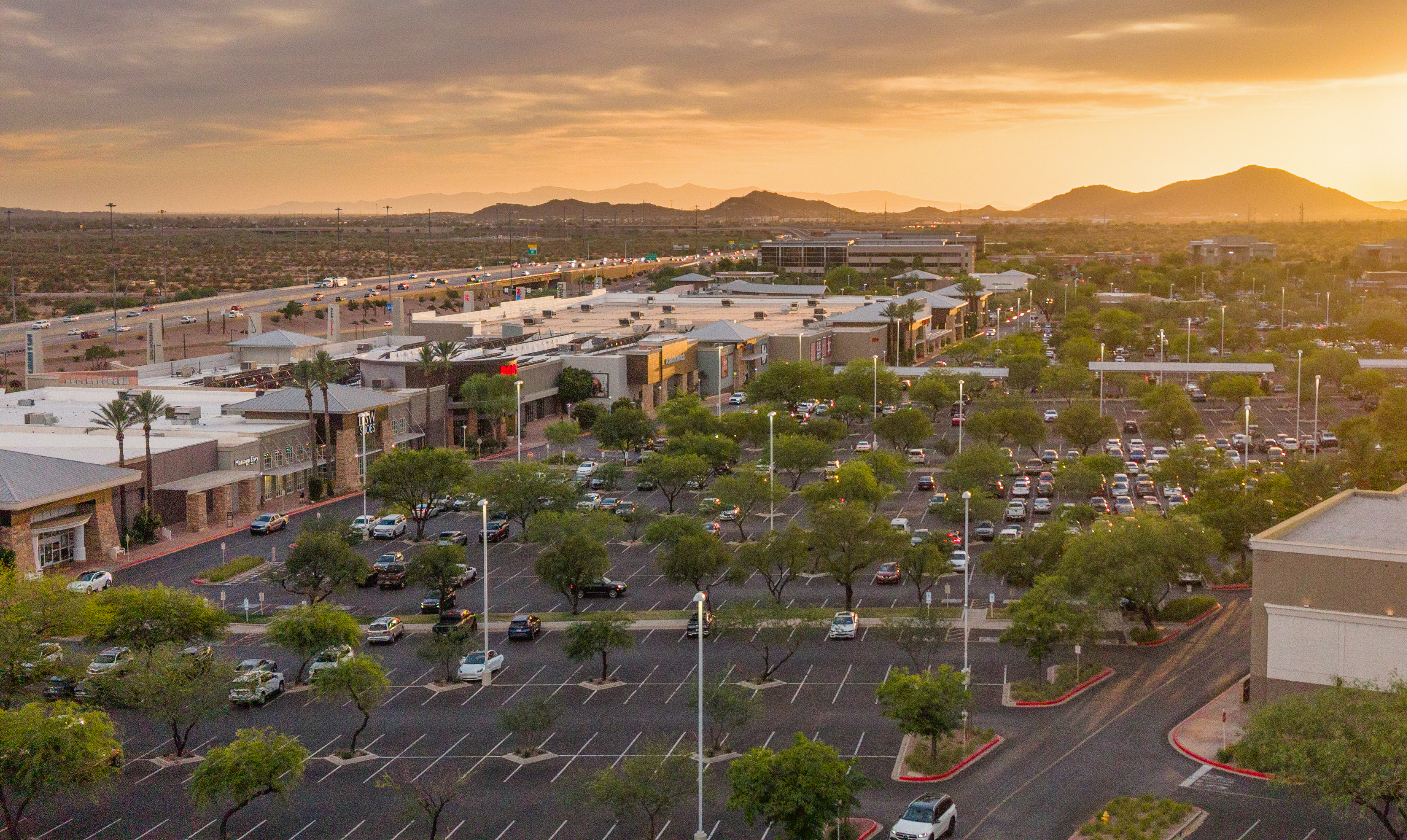  4724 E Parkside Lane  Phoenix, AZ - 物件實景