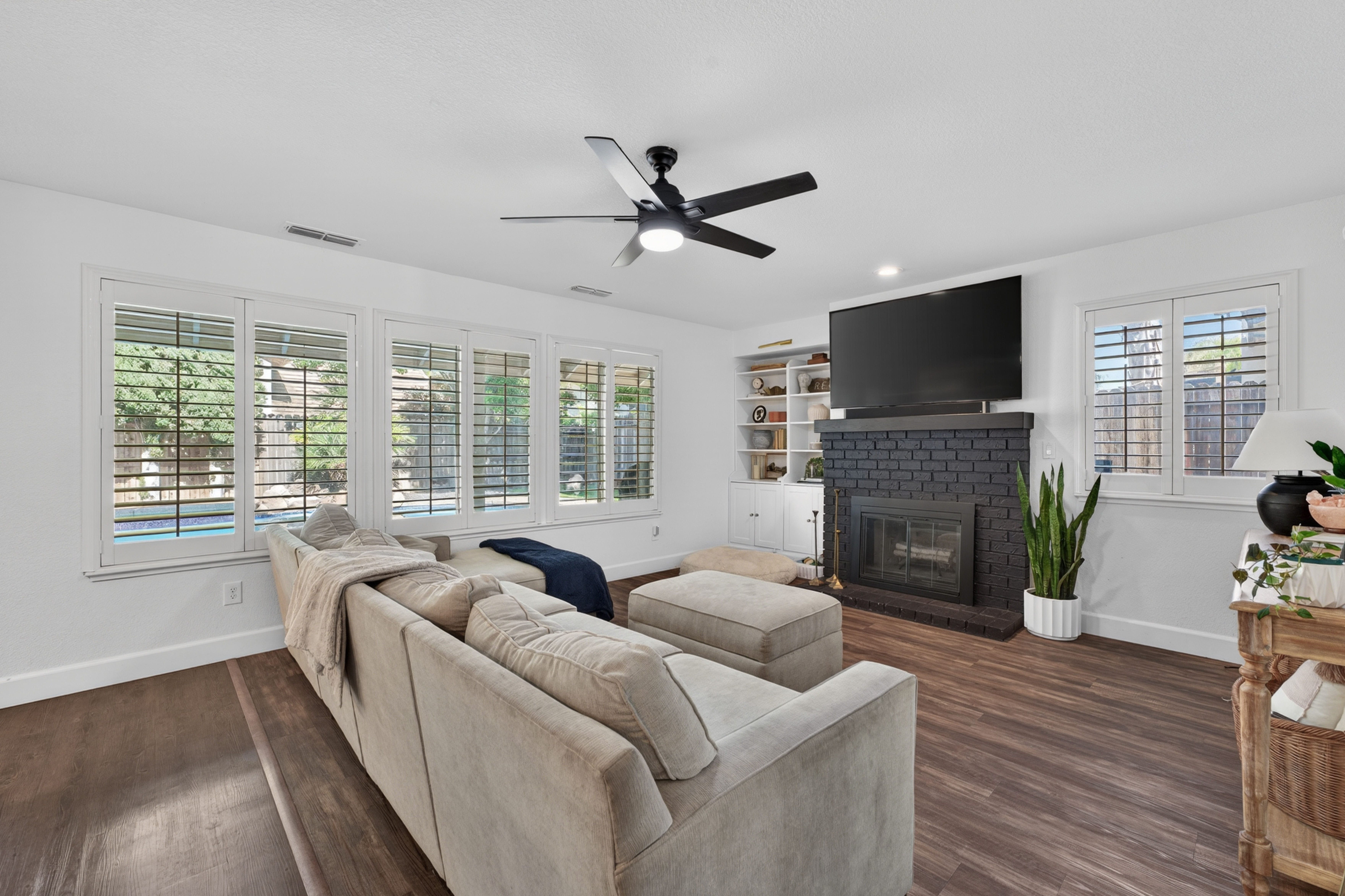  5723 Crown Court, Rocklin, CA 95677 - 物件實景