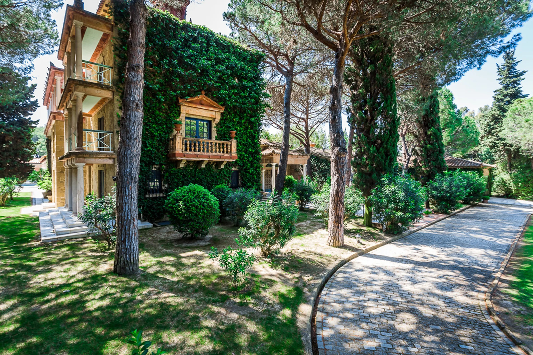  Palatial property with sea views in Sotogrande - 物件實景