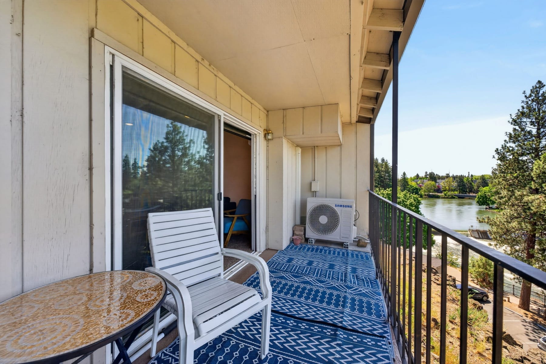  1565 NW Wall Street #331-332 Bend, OR 97703 - 物件實景