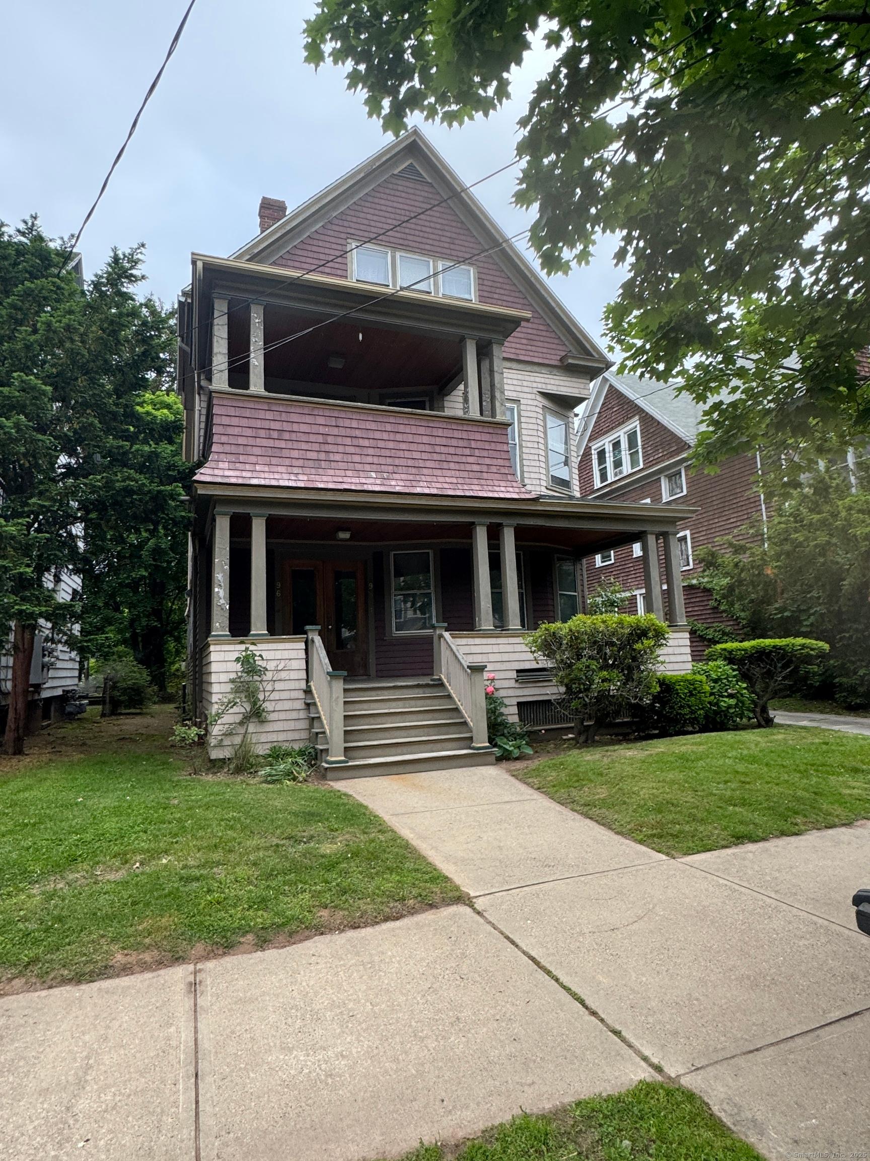 New Haven, Connecticut, 06511, United States, 8 Bedrooms Bedrooms, ,3 BathroomsBathrooms,Residential,For Sale,1992477