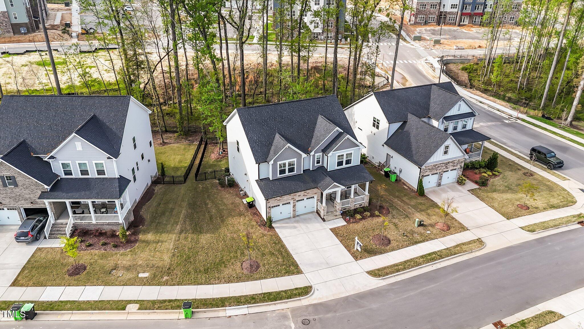 Knightdale, North Carolina, 27545, United States, 4 Bedrooms Bedrooms, ,4 BathroomsBathrooms,Residential,For Sale,1827793