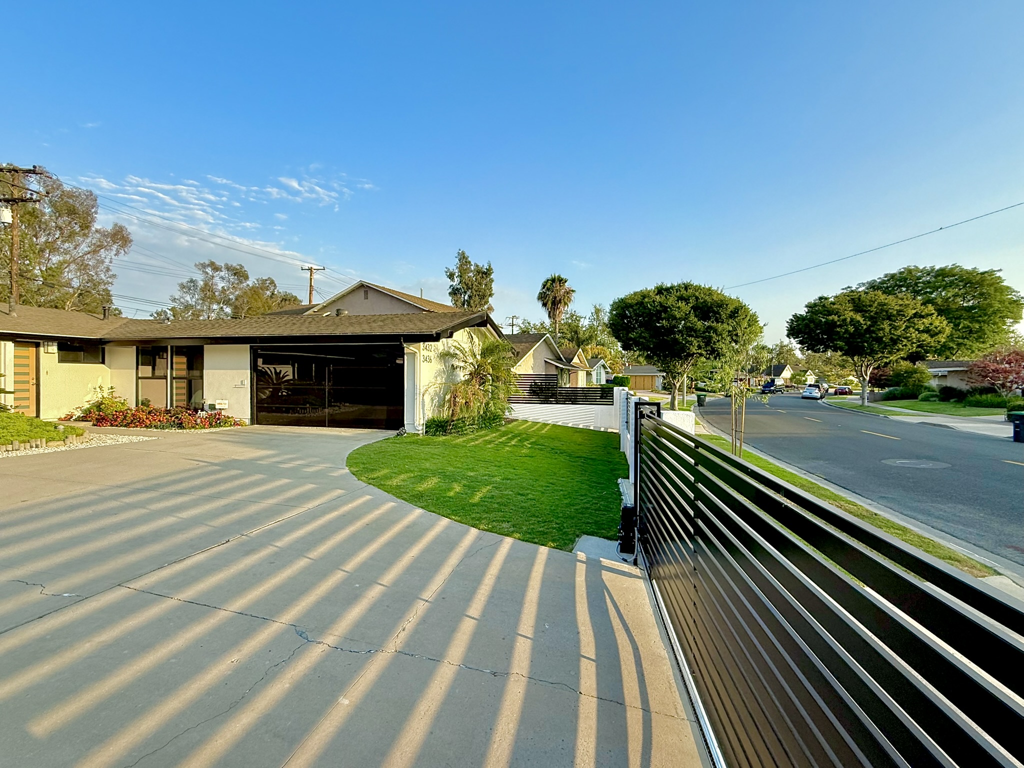 Los Alamitos, California, 90720, United States, 5 Bedrooms Bedrooms, ,4 BathroomsBathrooms,Residential,For Sale,1895084