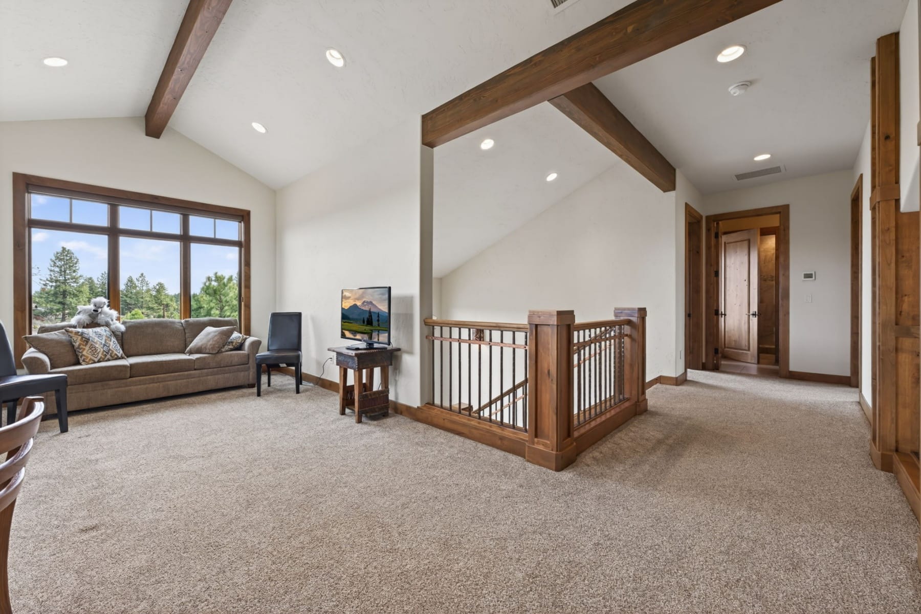  19345 Roswell Drive Bend, OR 97702 - 物件實景