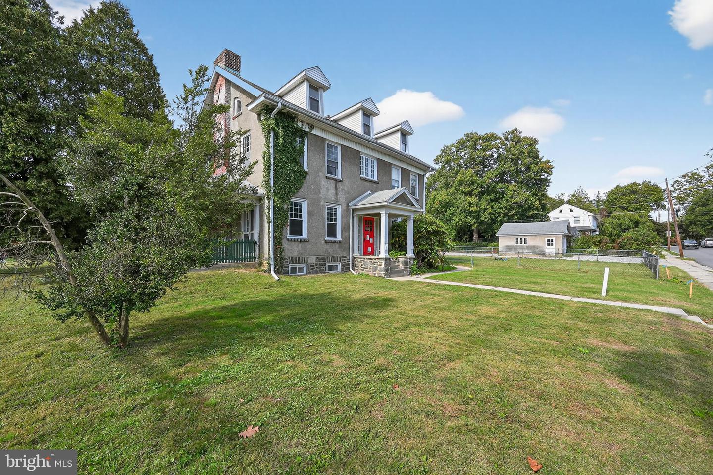 Havertown, Pennsylvania, 19083, United States, 6 Bedrooms Bedrooms, ,2 BathroomsBathrooms,Residential,For Sale,1960669