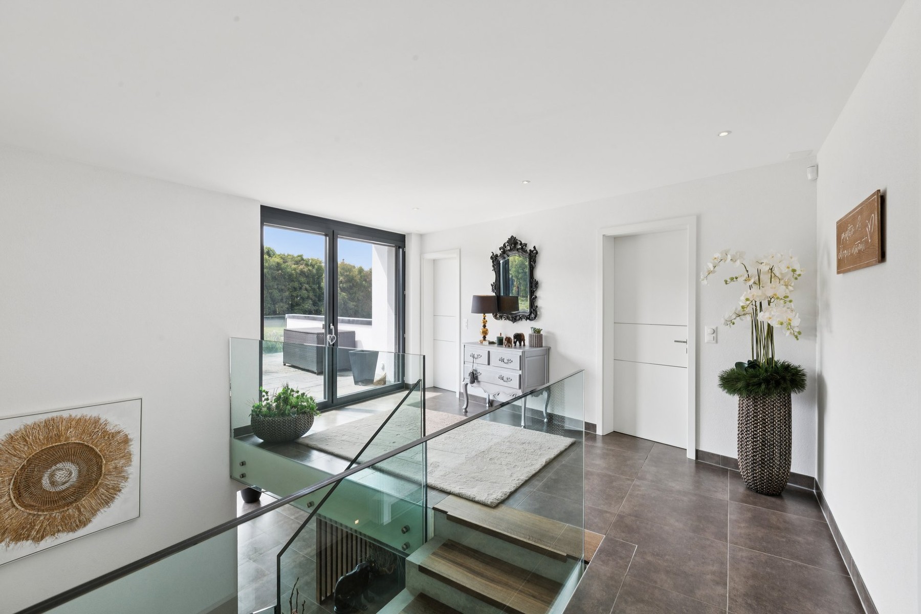  Exceptional contemporary home - 物件實景