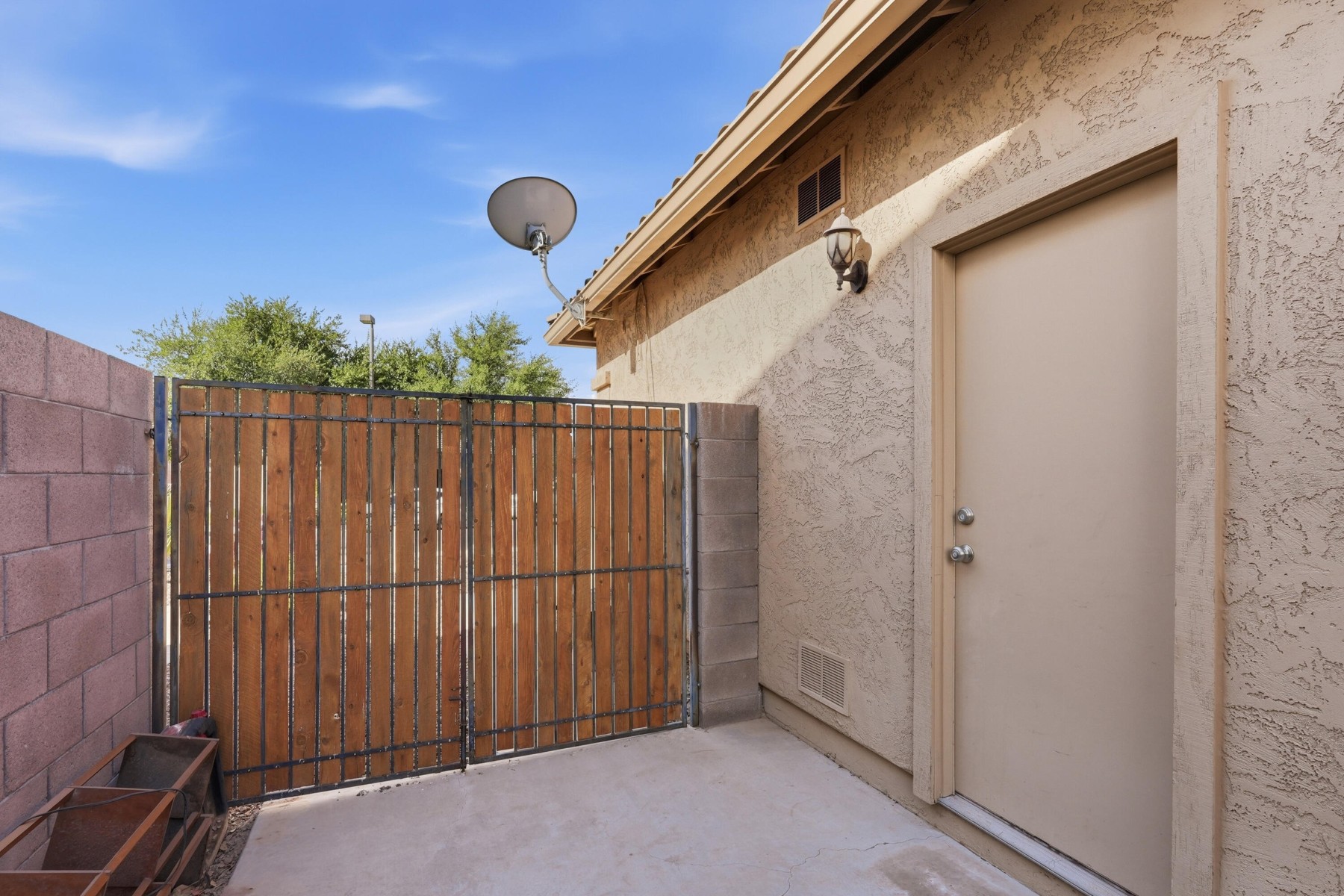  44082 W Adobe Circle¦Maricopa, AZ - 物件實景