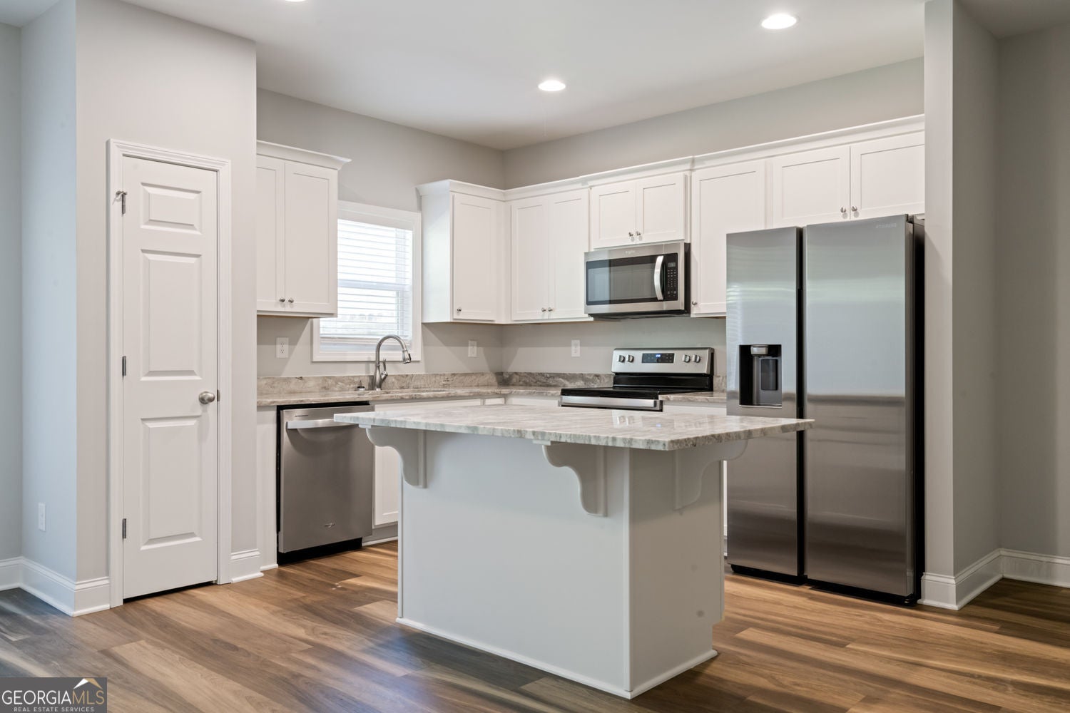 Dawsonville, Georgia, 30534, United States, ,Residential,For Sale,2009128